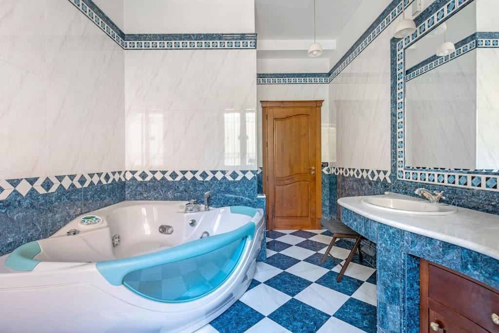 Porta Maggiore Sant Orsola Family House Apartment *
