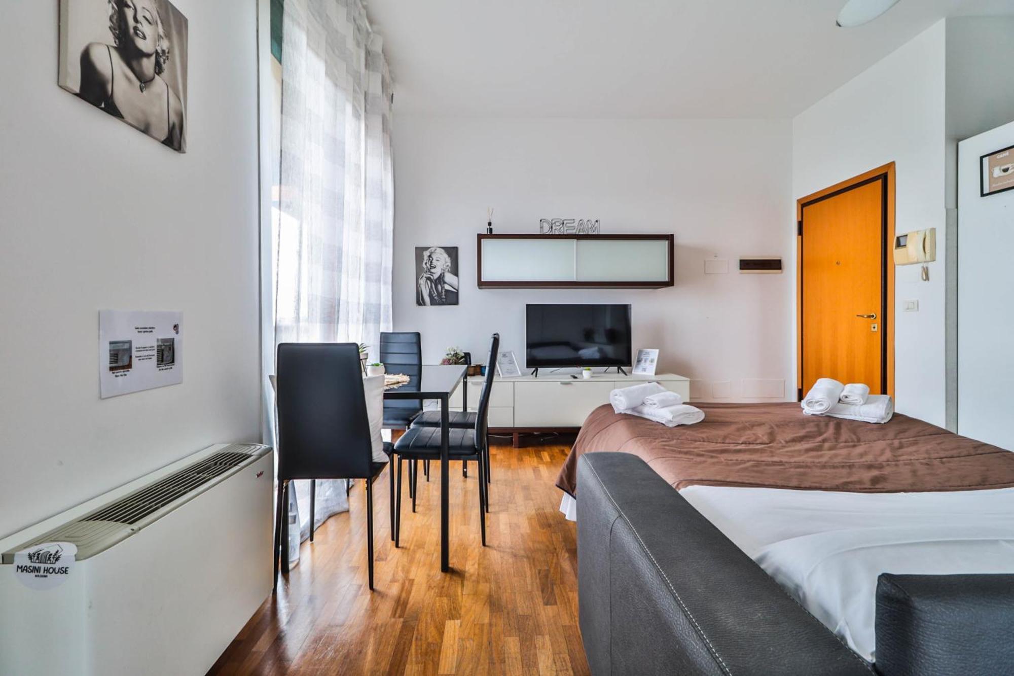 Masini House Station-center-fiera Apartment *
