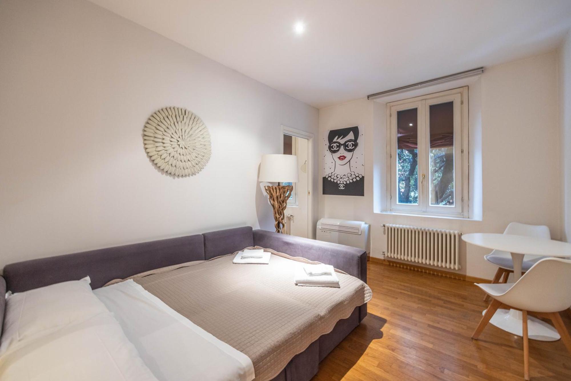 Apartment Maison Chanel, By Short Holidays