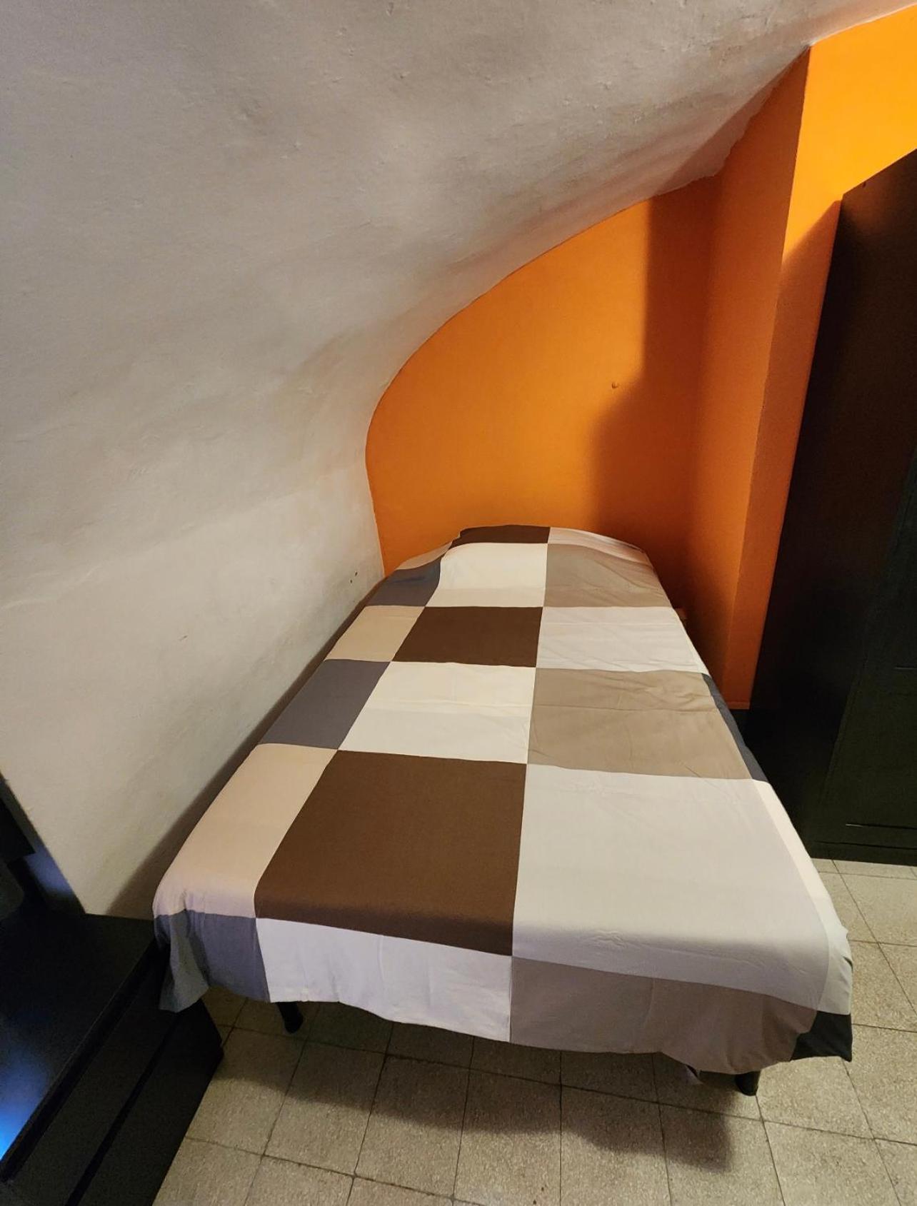 Acomodação com café da manhã  Tata Homes