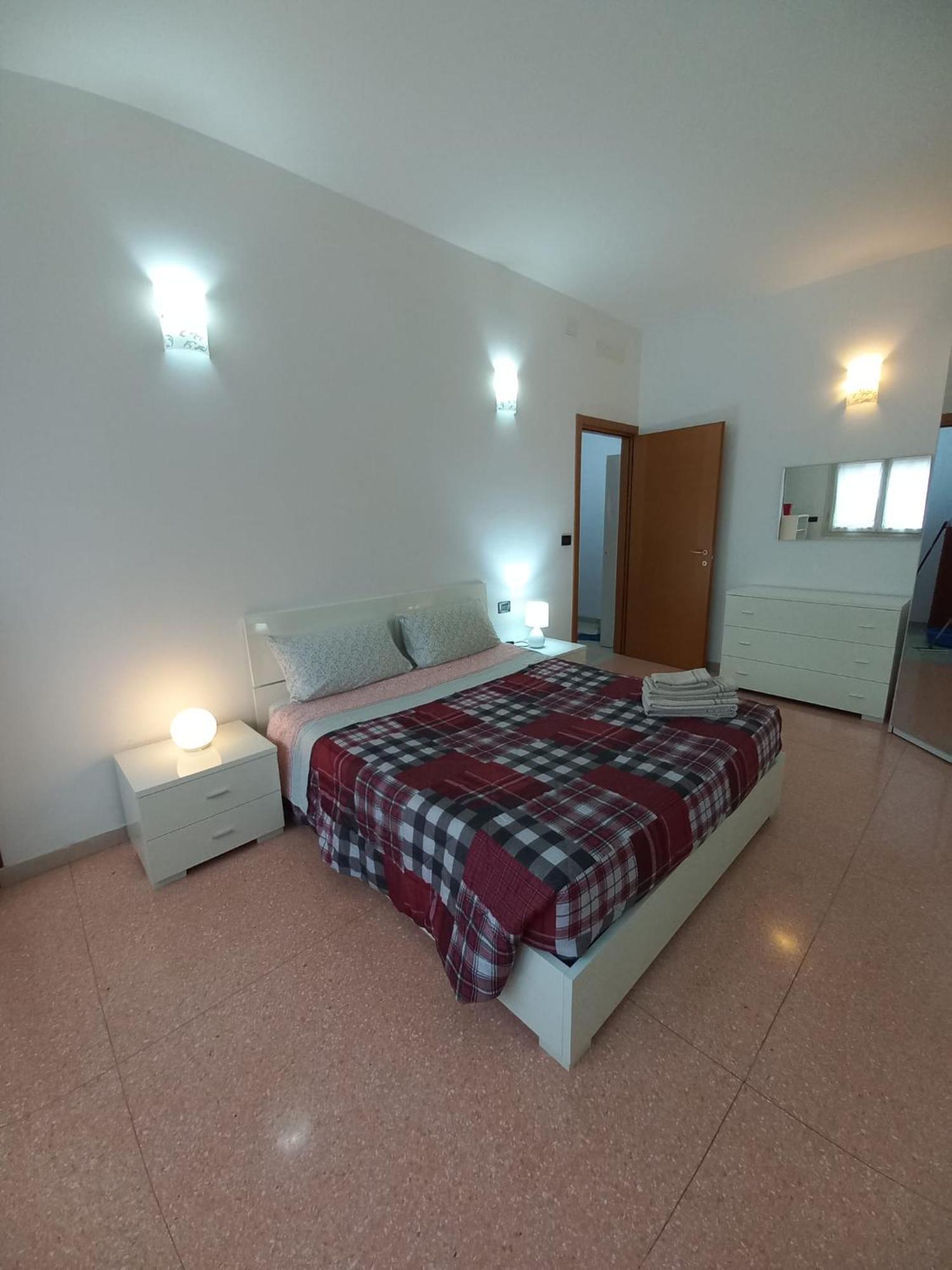 Apartment Splendido In Zona Fiera A *