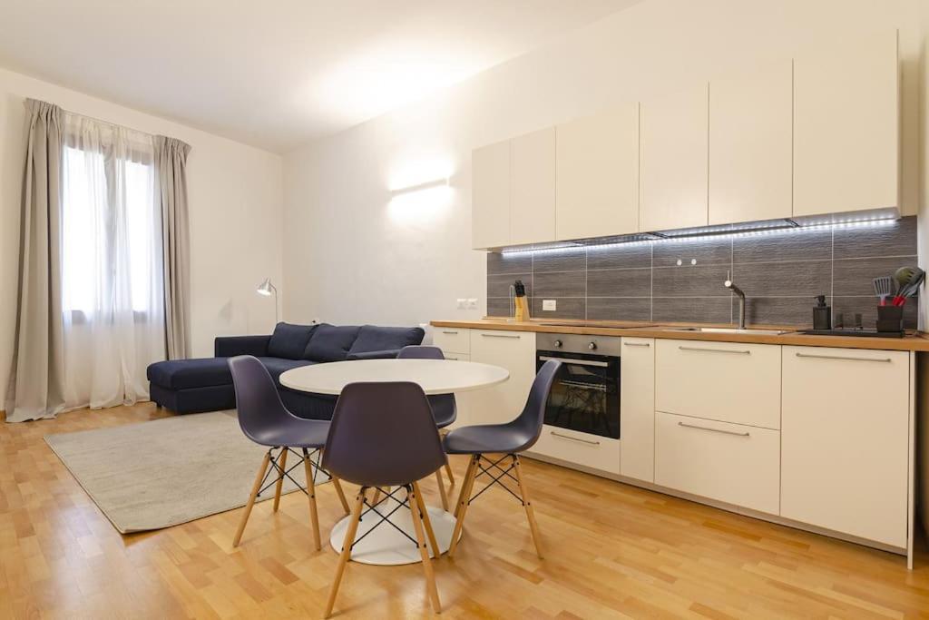 Apartment Belle Arti Loft, In The Heart Of The Bologna