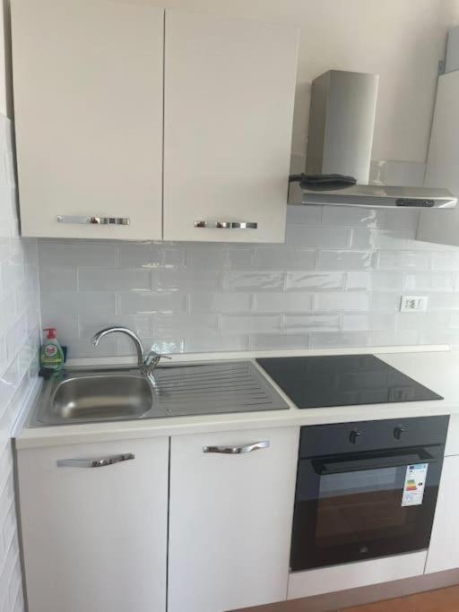 50 Tourist House - Pratello - Self Check-in Apartment