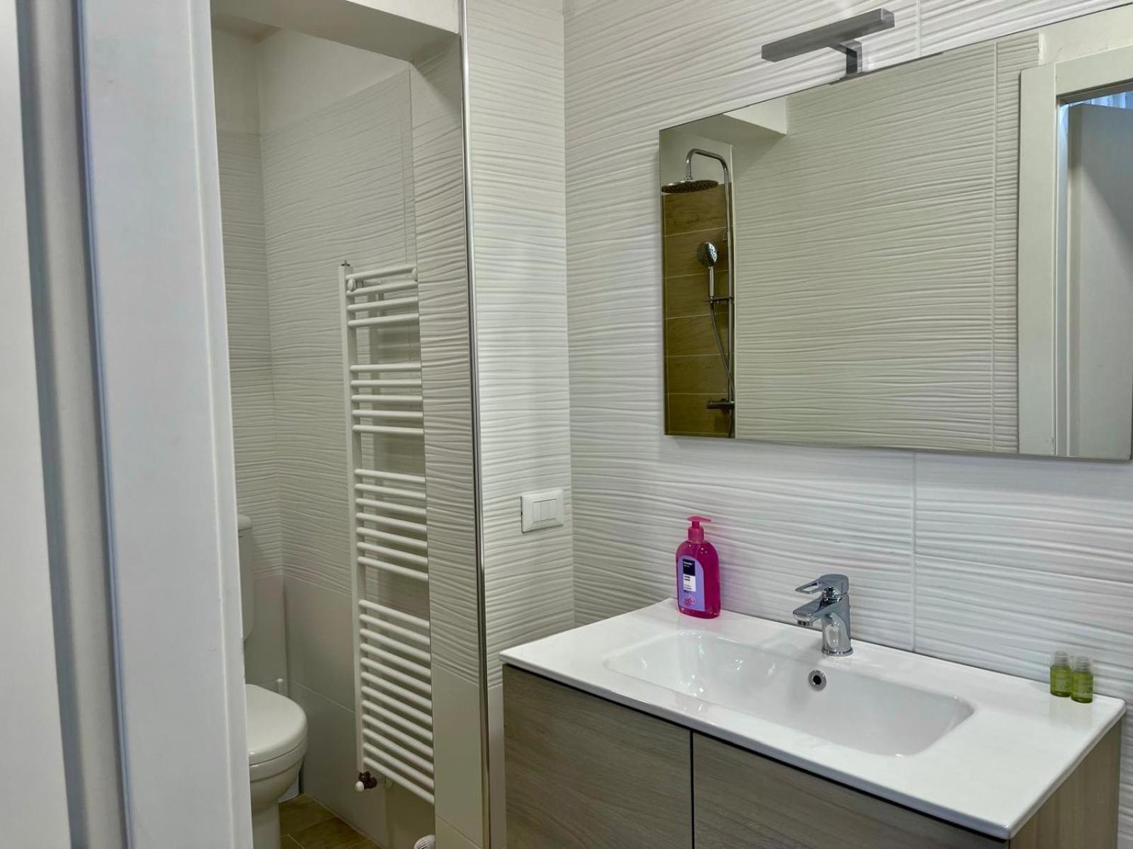 50 Tourist House - Pratello - Self Check-in * Bologna