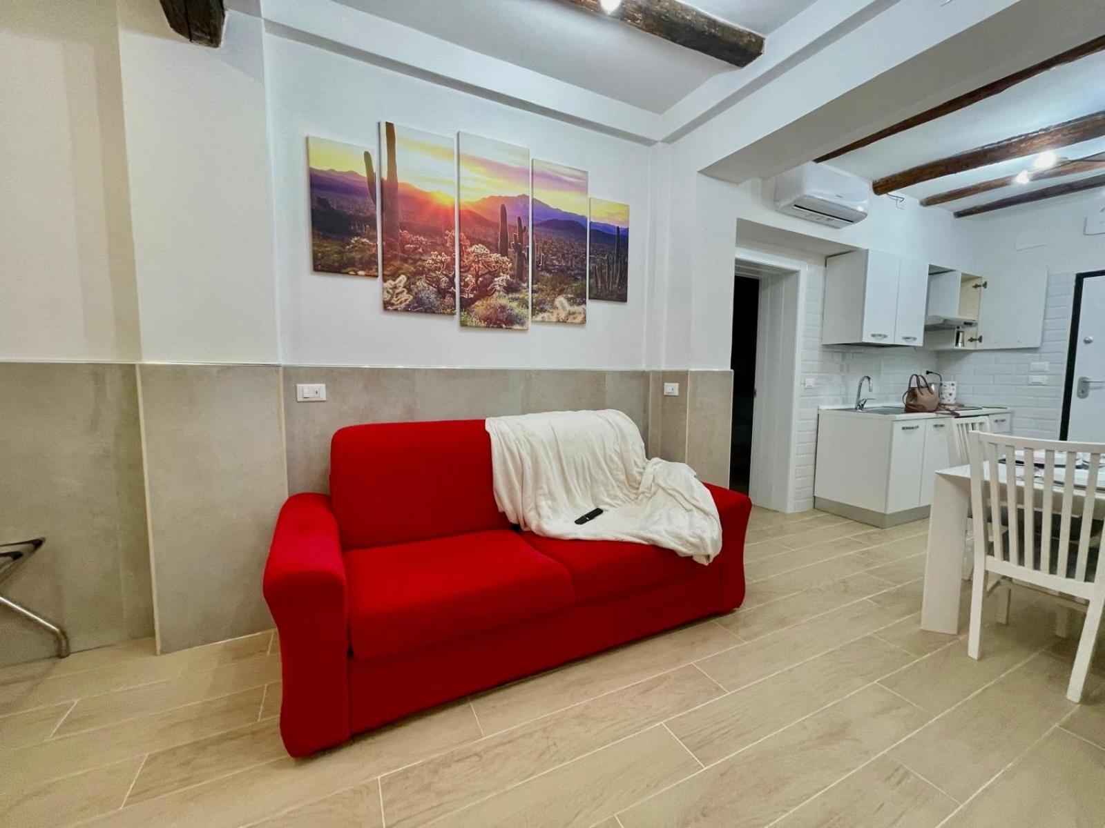Apartment 50 Tourist House - Pratello - Self Check-in