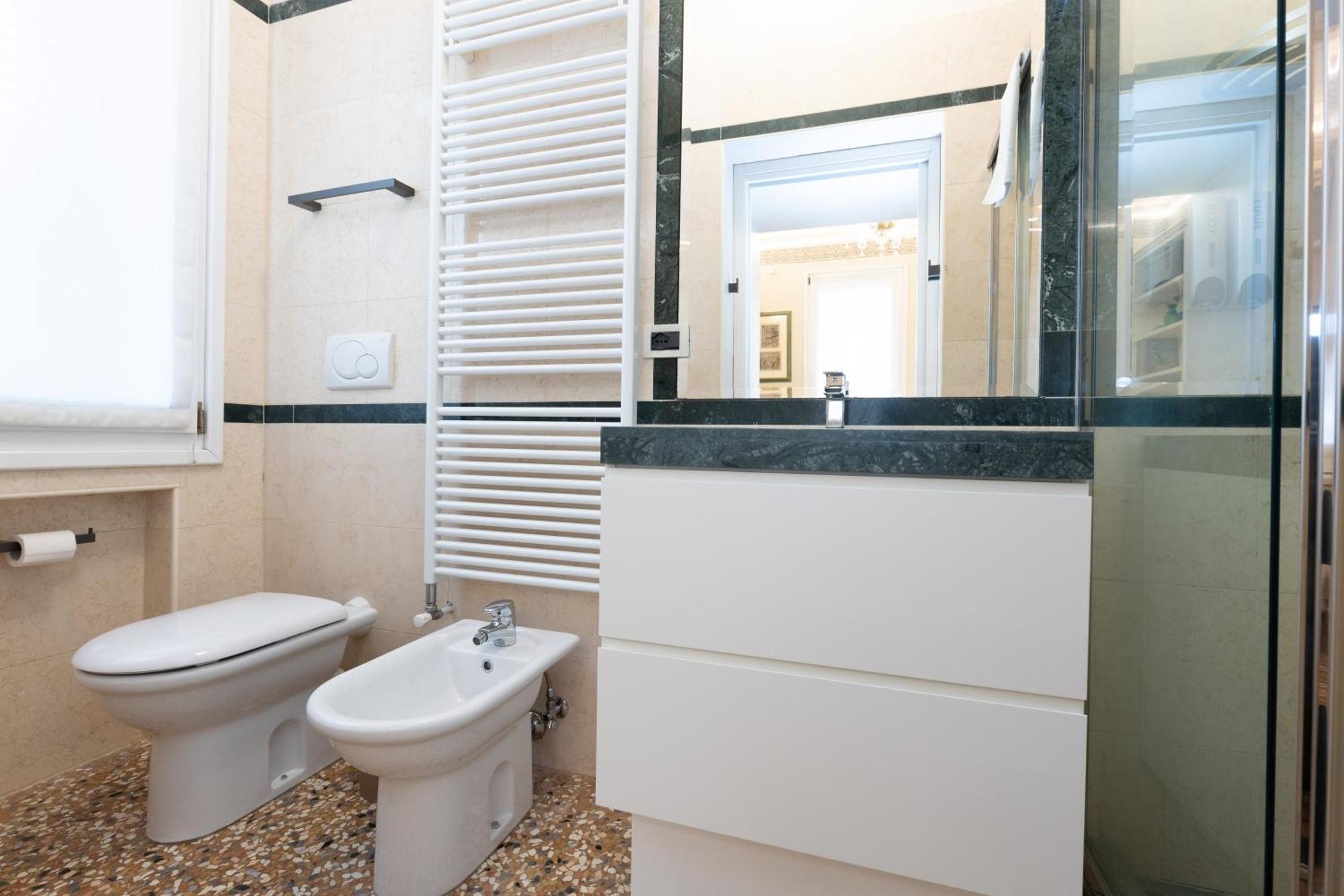 Bottrigari-bolognarooms Appartement