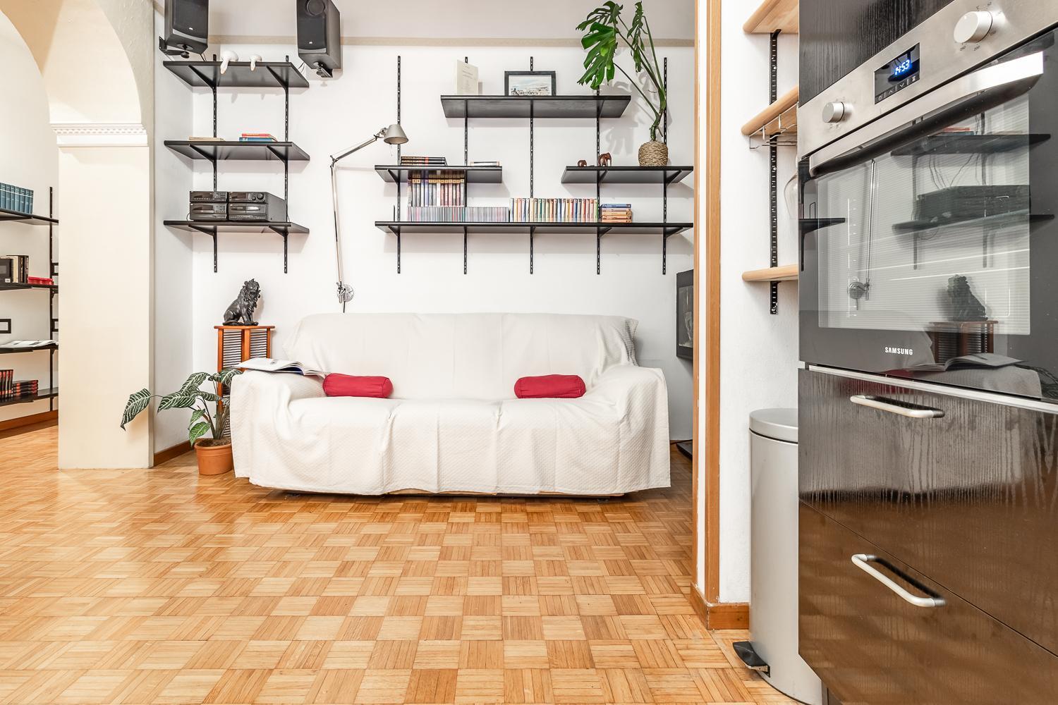 Appartement Spacious With Kitchenette, Near Piazza Maggiore *