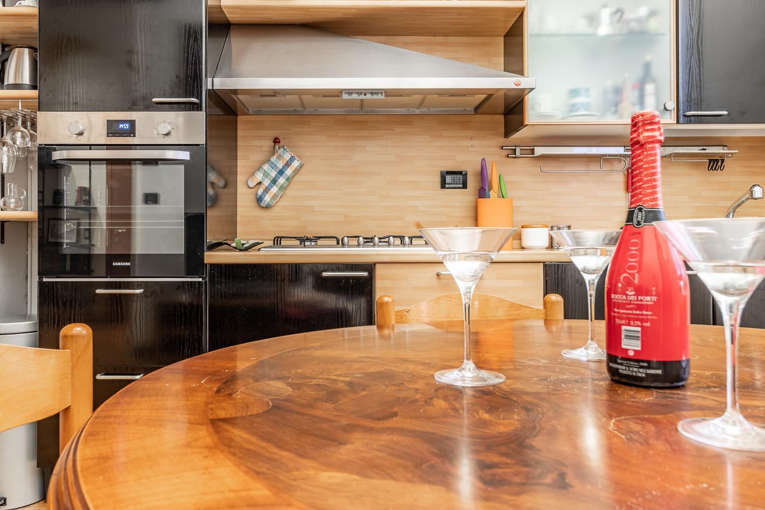 Appartamento Spacious With Kitchenette, Near Piazza Maggiore Bologna