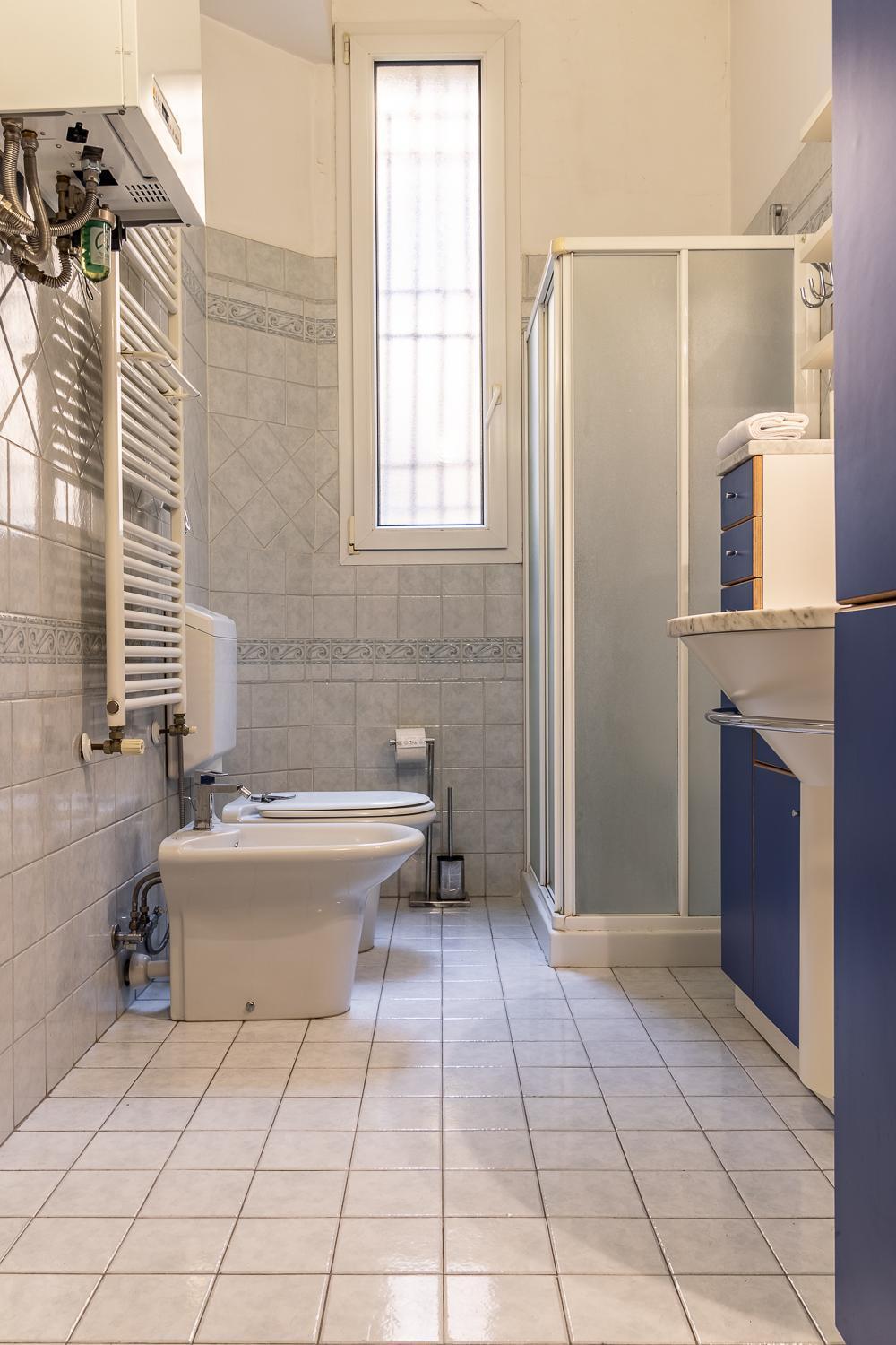 Appartement Spacious With Kitchenette, Near Piazza Maggiore
