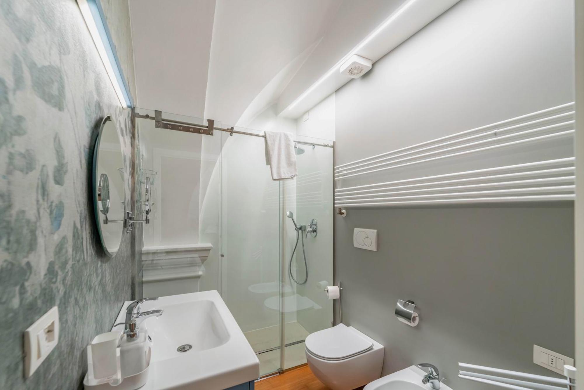 Modern Flat - Borgonuovo 23 Apartamento *