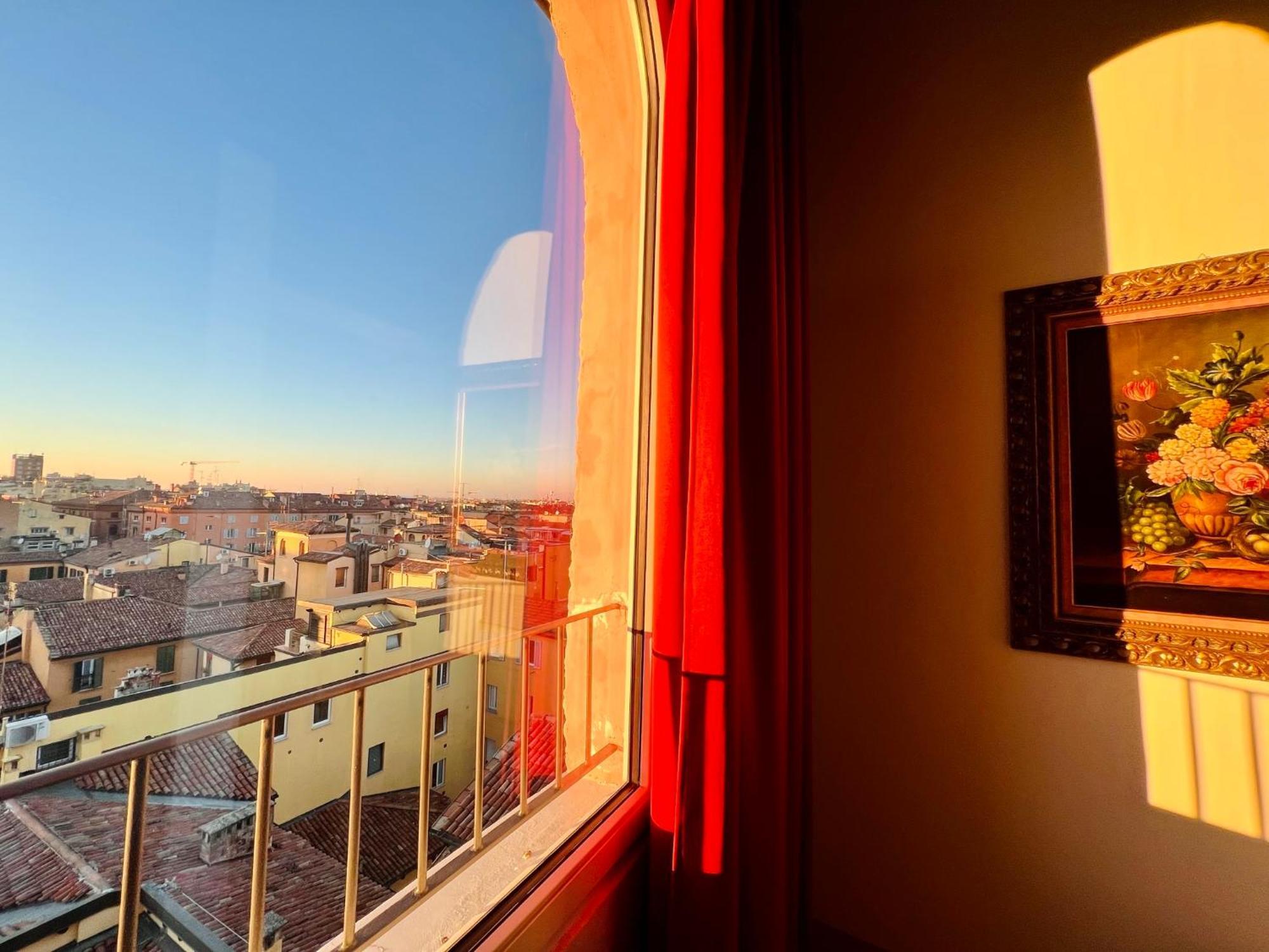 Tower Of Lovers - Ancient Altana Apartment Bologna