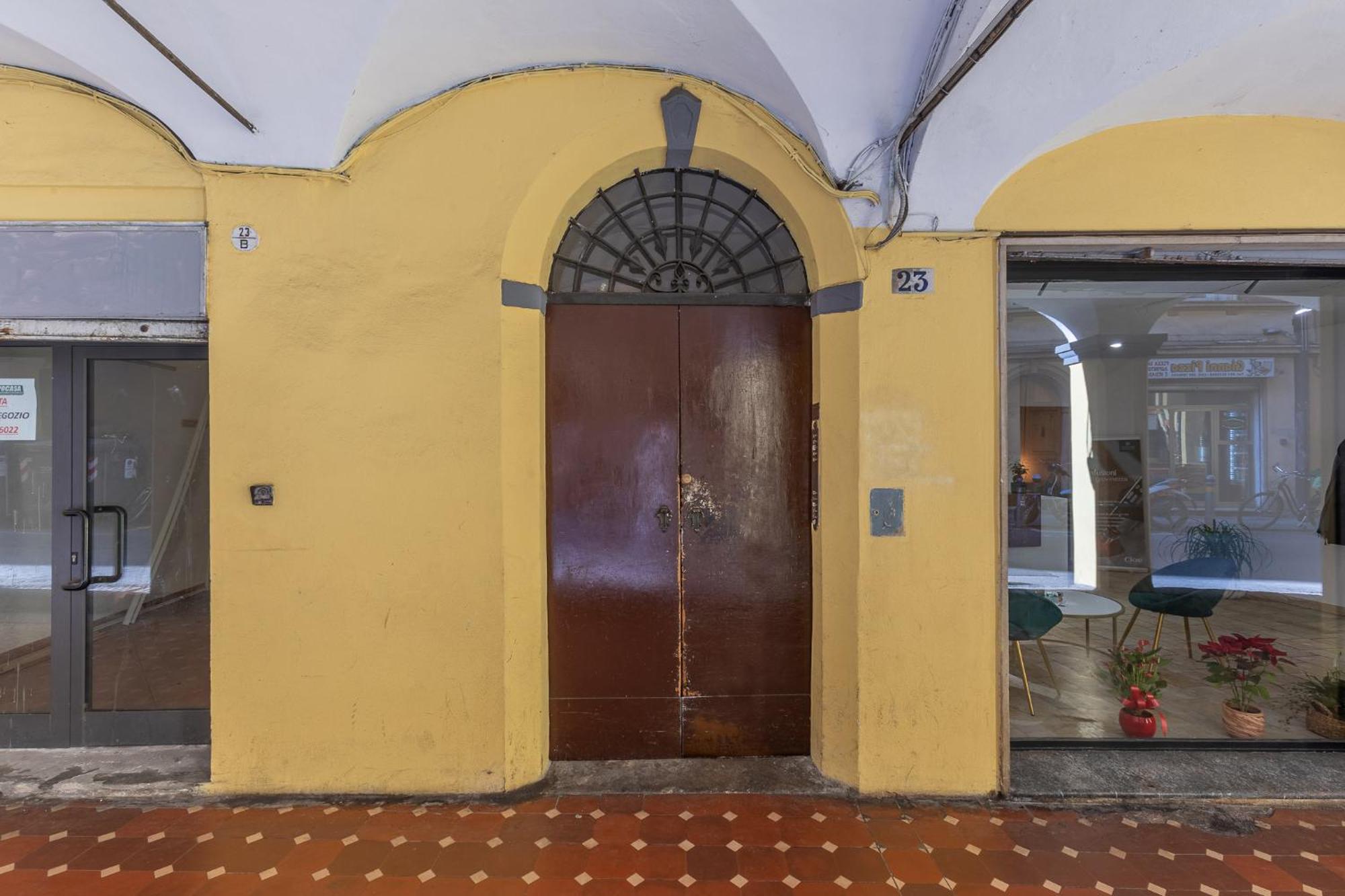 Saragozza Modern Apartment