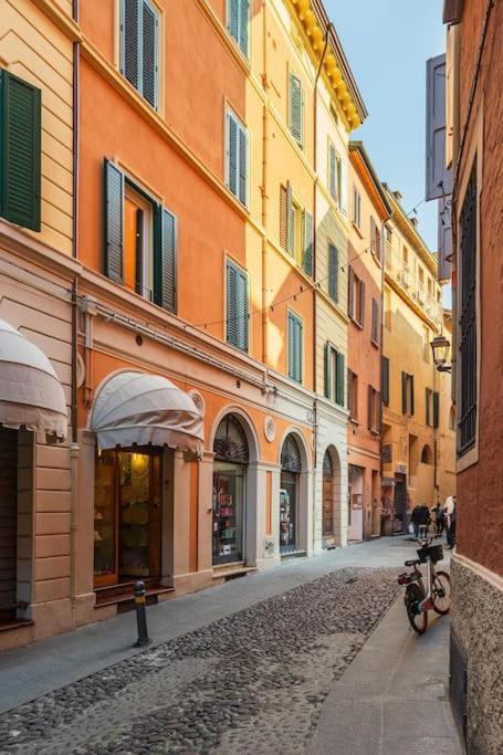 All'ombra Delle Due Torri Family Apartment *