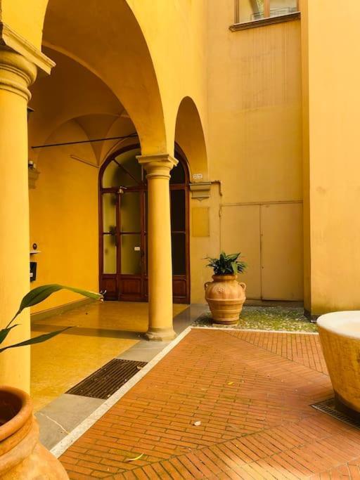San Felice Studio * Bologna