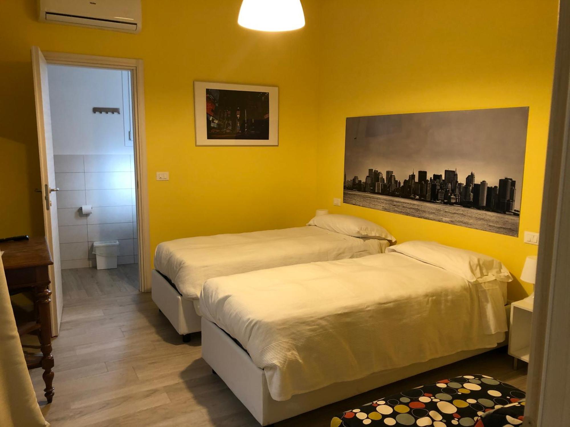 Casa Francia Emilia Levante Guest house