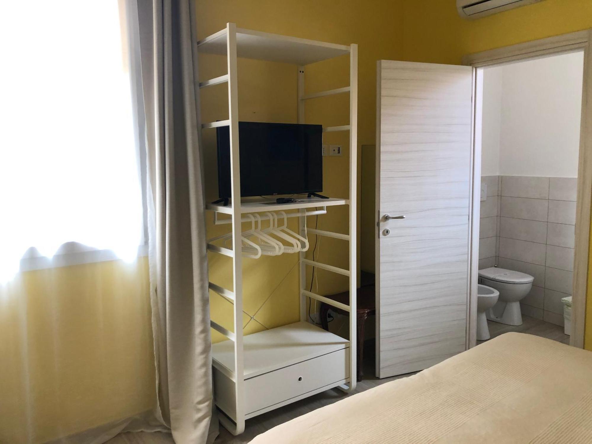 Guest house Casa Francia Emilia Levante *