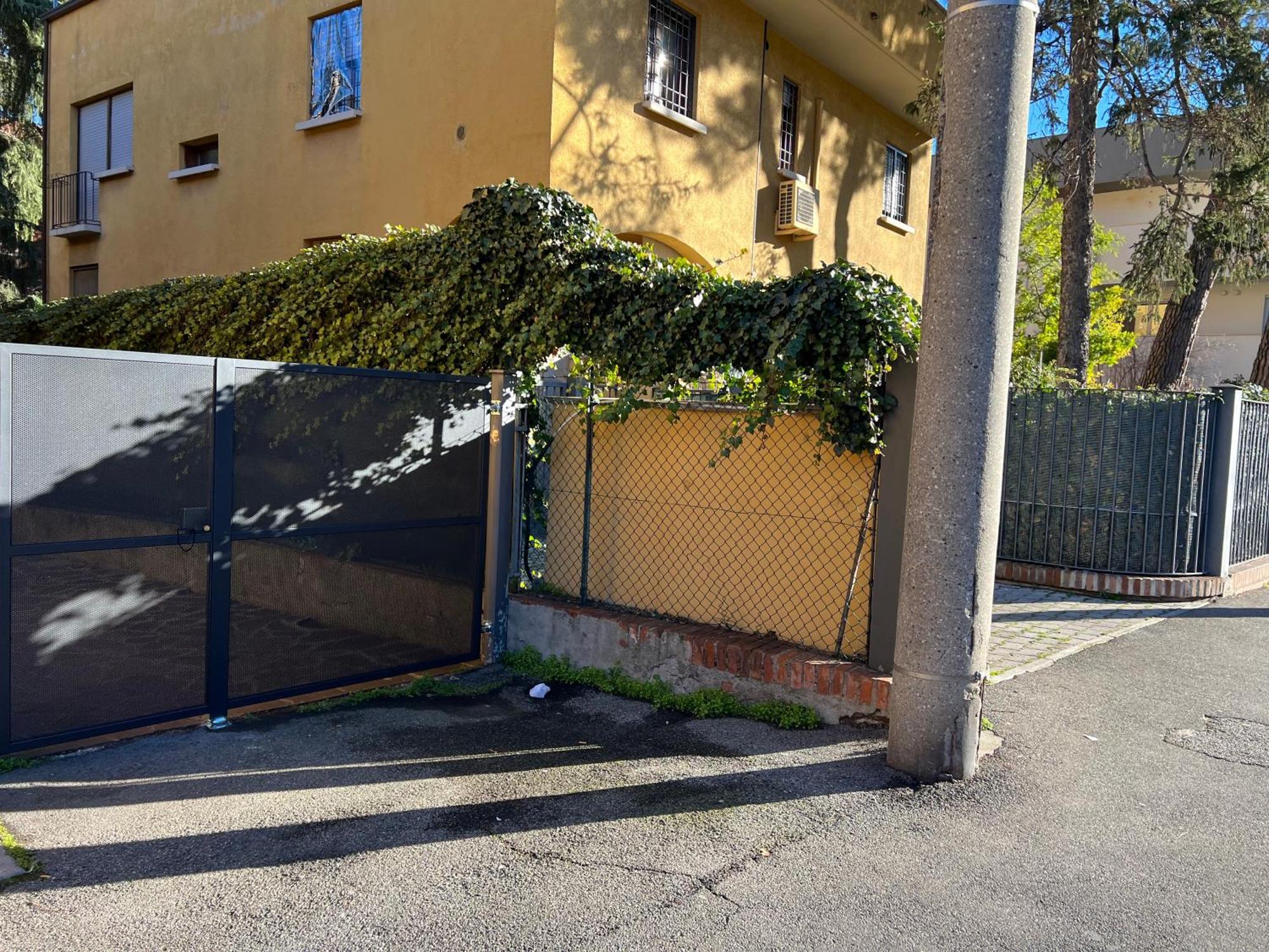 Casa Francia Emilia Levante Bologna