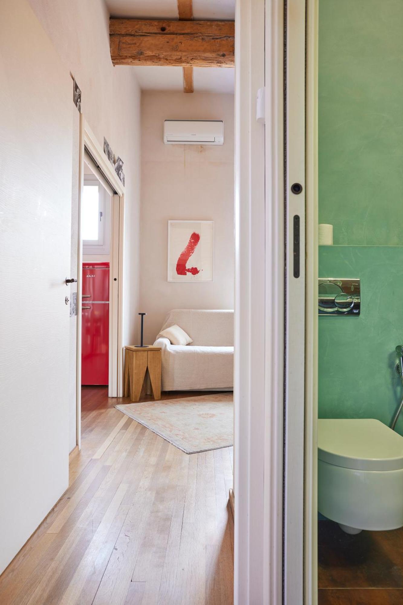 Bright And Peaceful In Historic Palazzo Appartement *