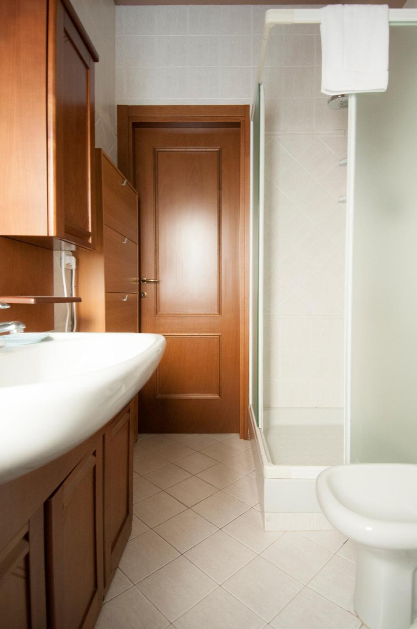 Easy Explore - Ambrogiohost Apartment *