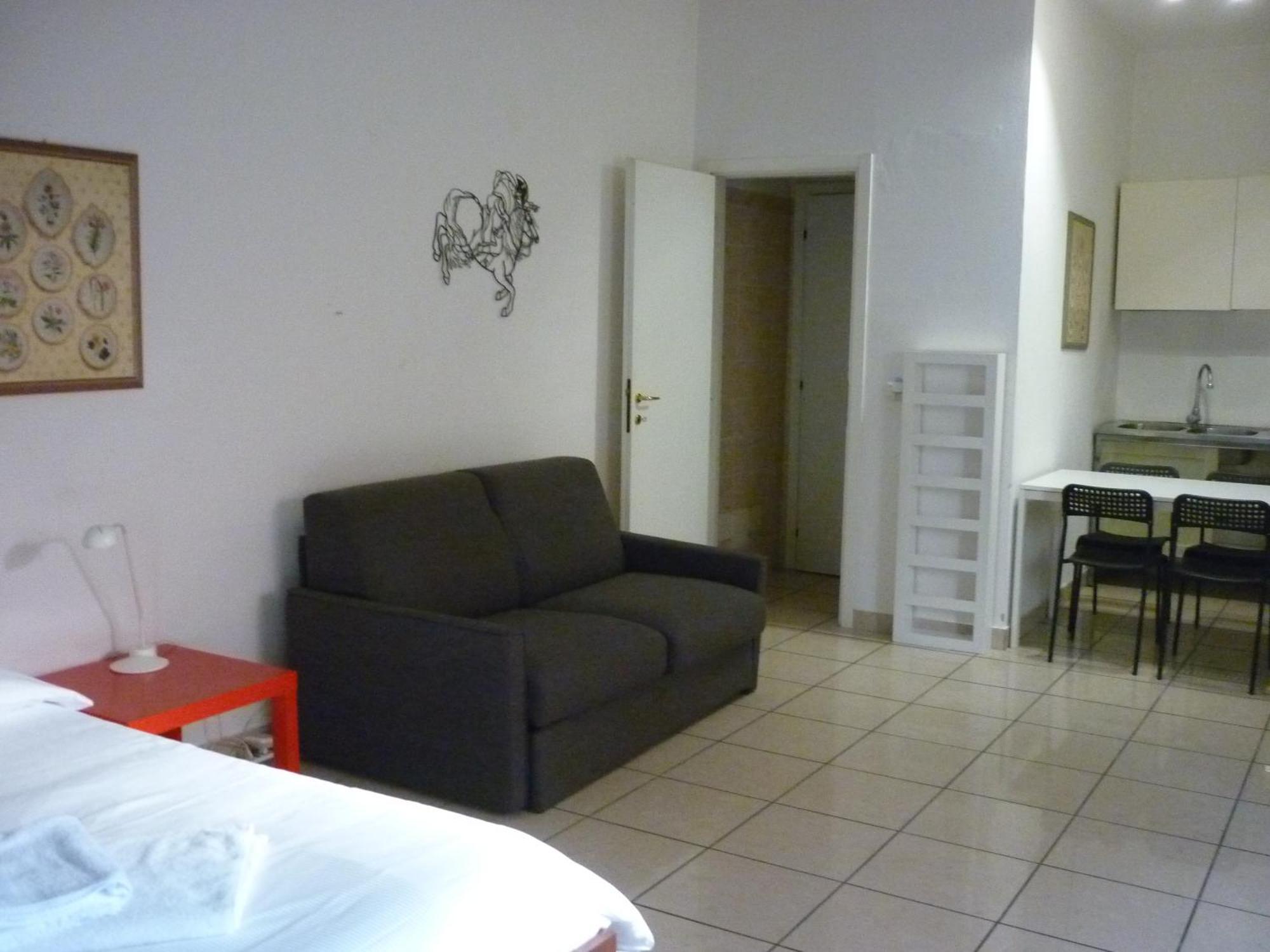 Bigari 1 *