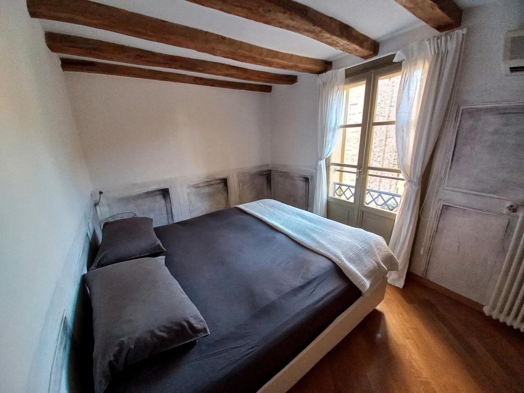 Pompeo Apartment Bologna