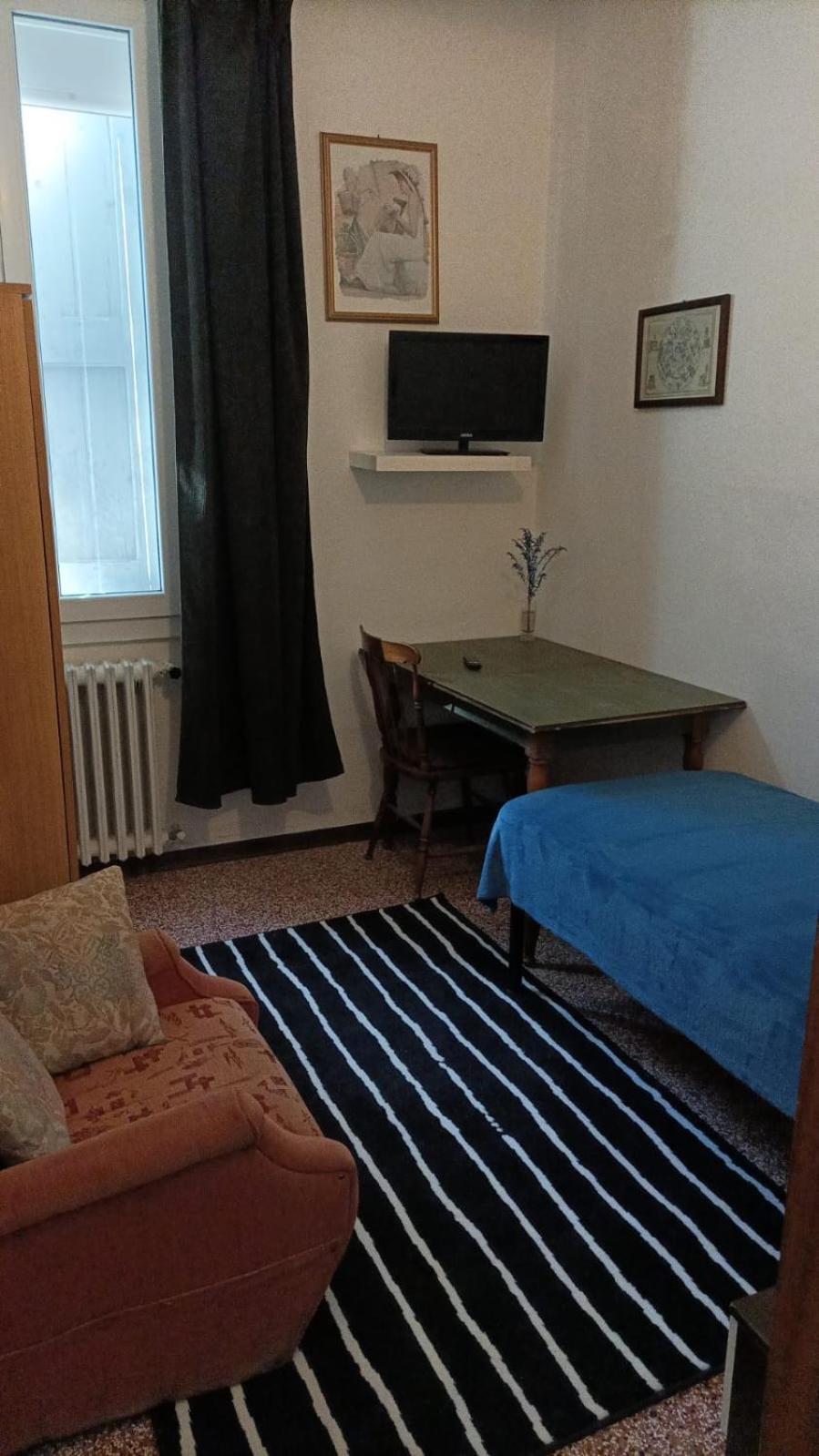 Guest house Del Borgo - Check-in H24 Bologna