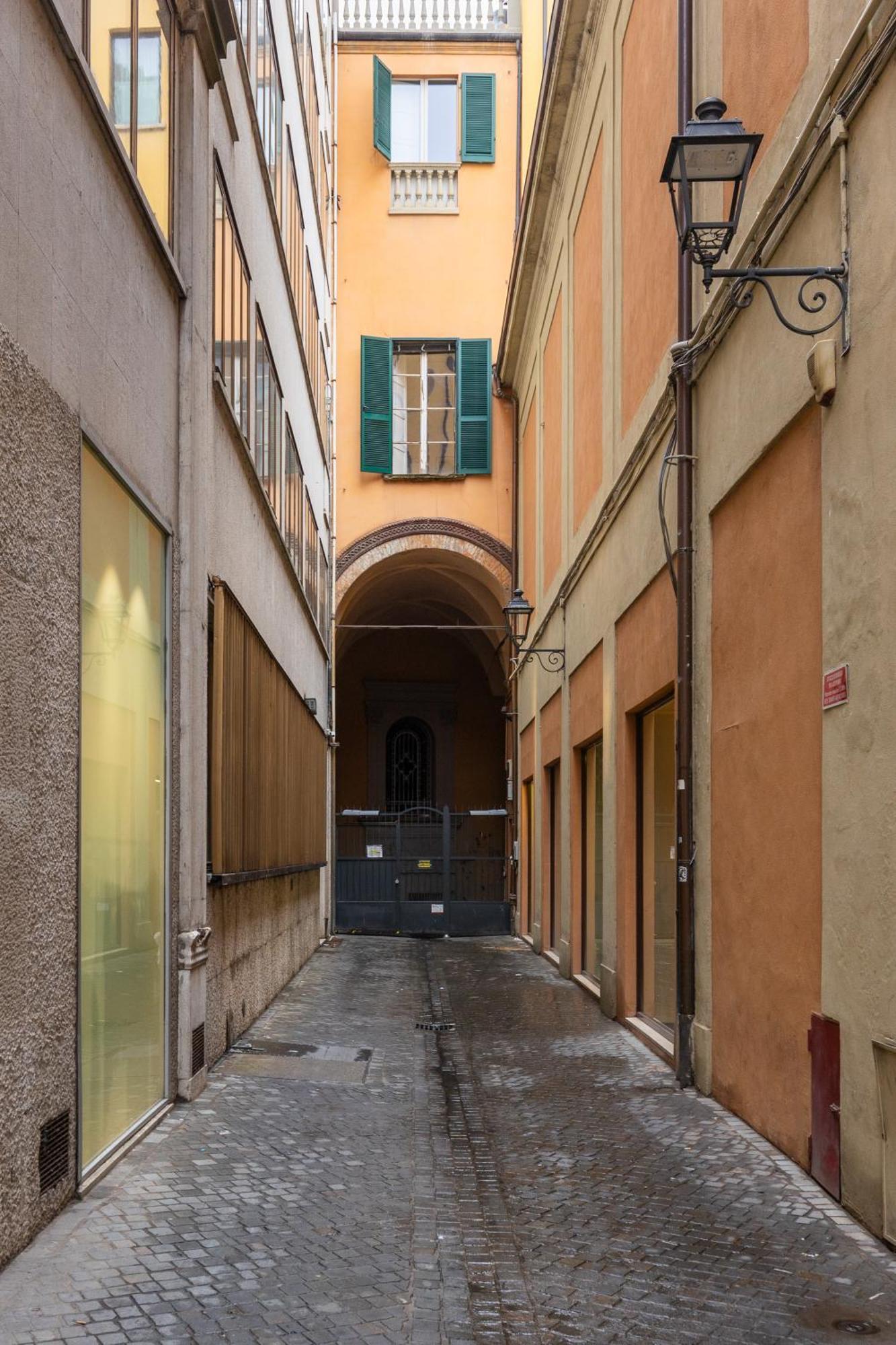 A Due Passi Da Piazza Maggiore 4 Apartment *