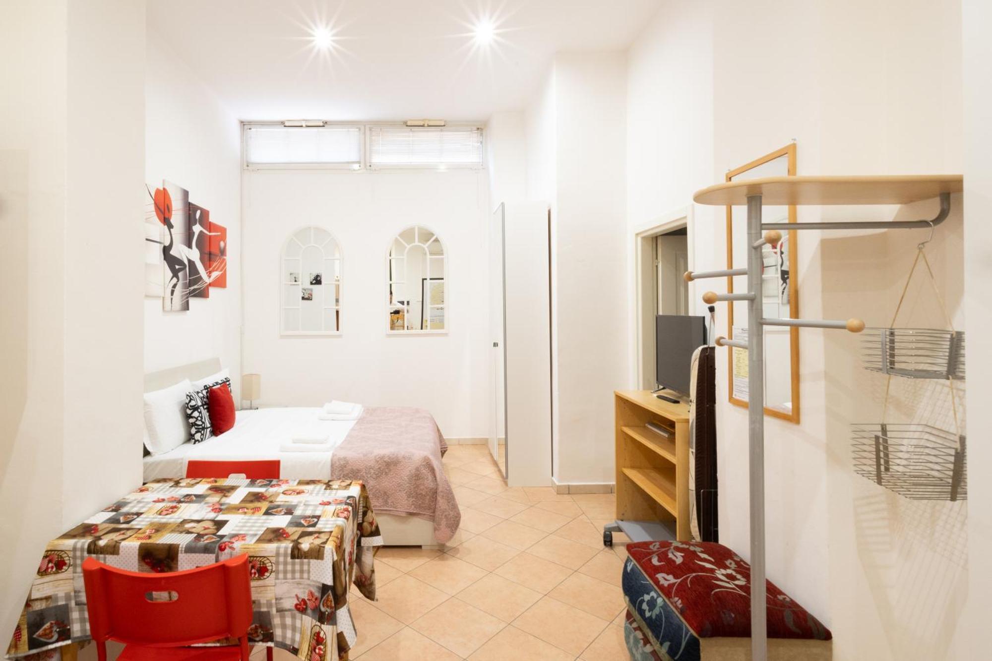 Apartment 13- Tourist House Pratello - Self Check-in *
