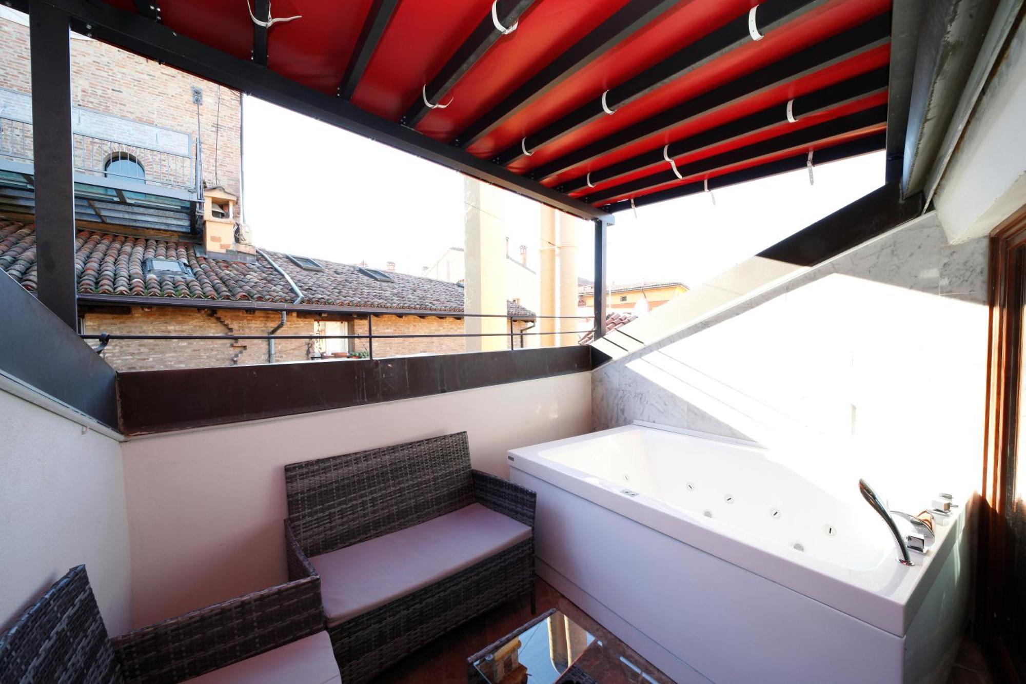 Falegnami Boutique Suites - Bolognarooms Apartment Bologna