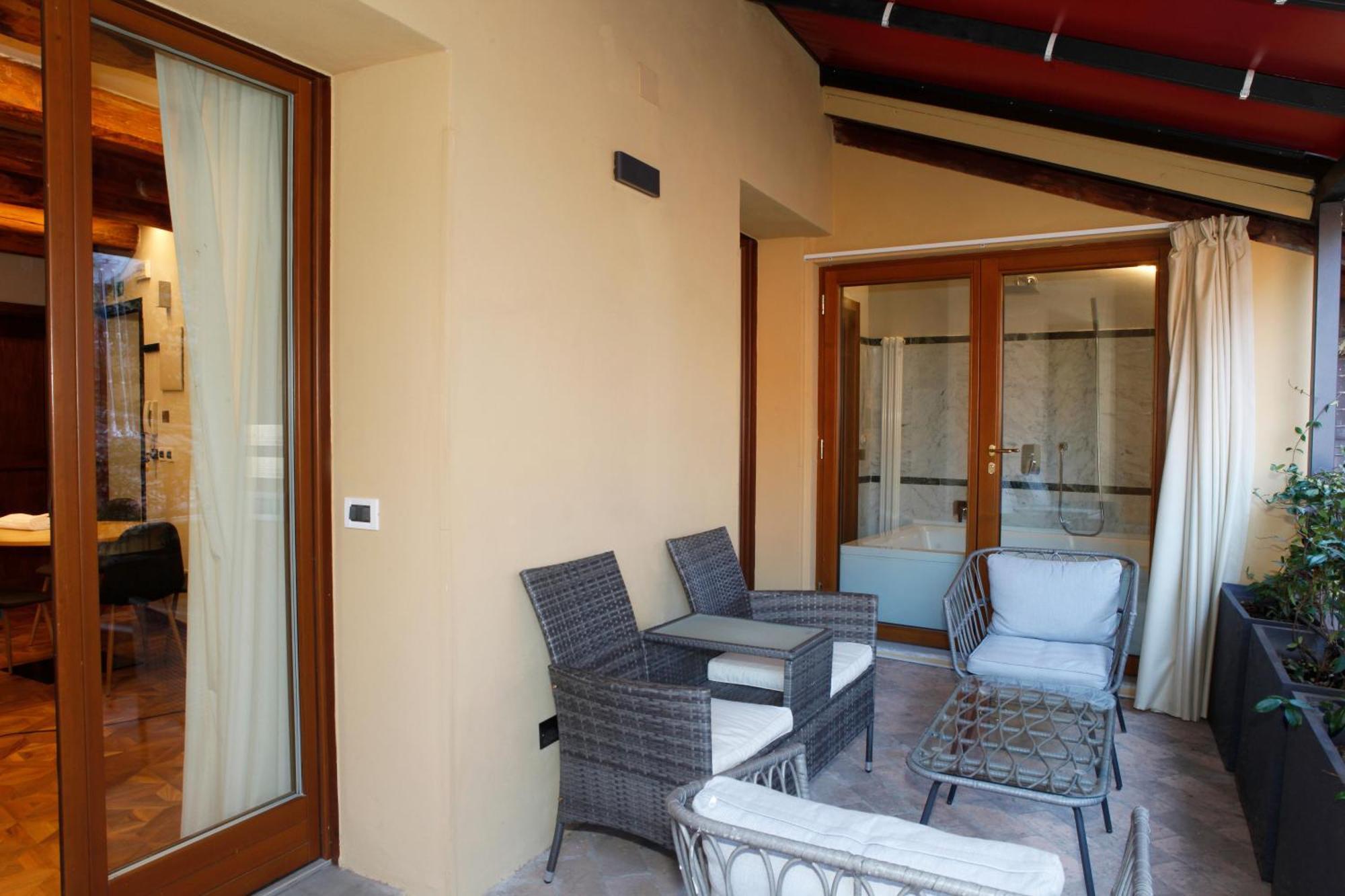 Falegnami Boutique Suites - Bolognarooms *