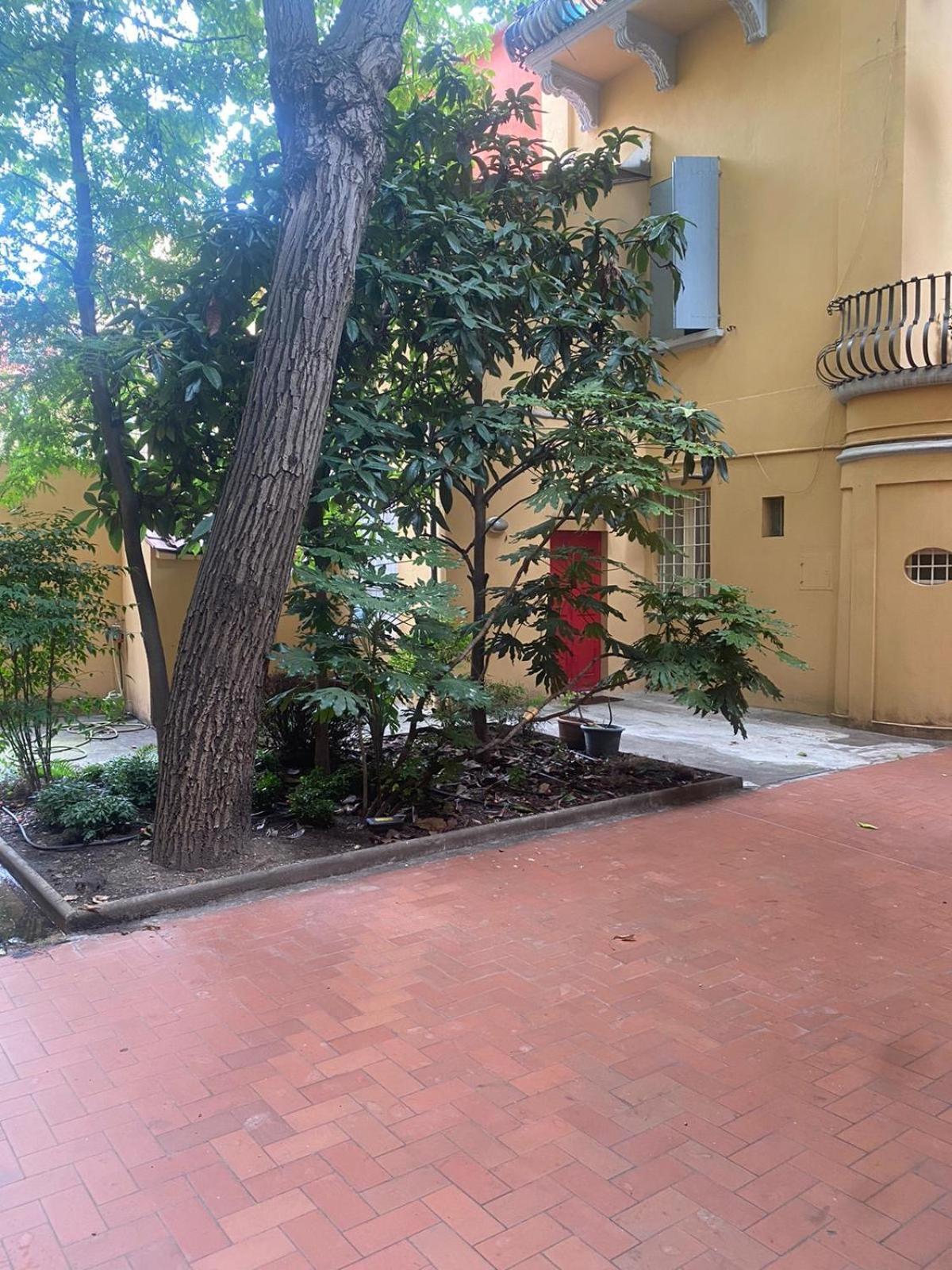 Casa Ortelia: In A Historic Building Bologna