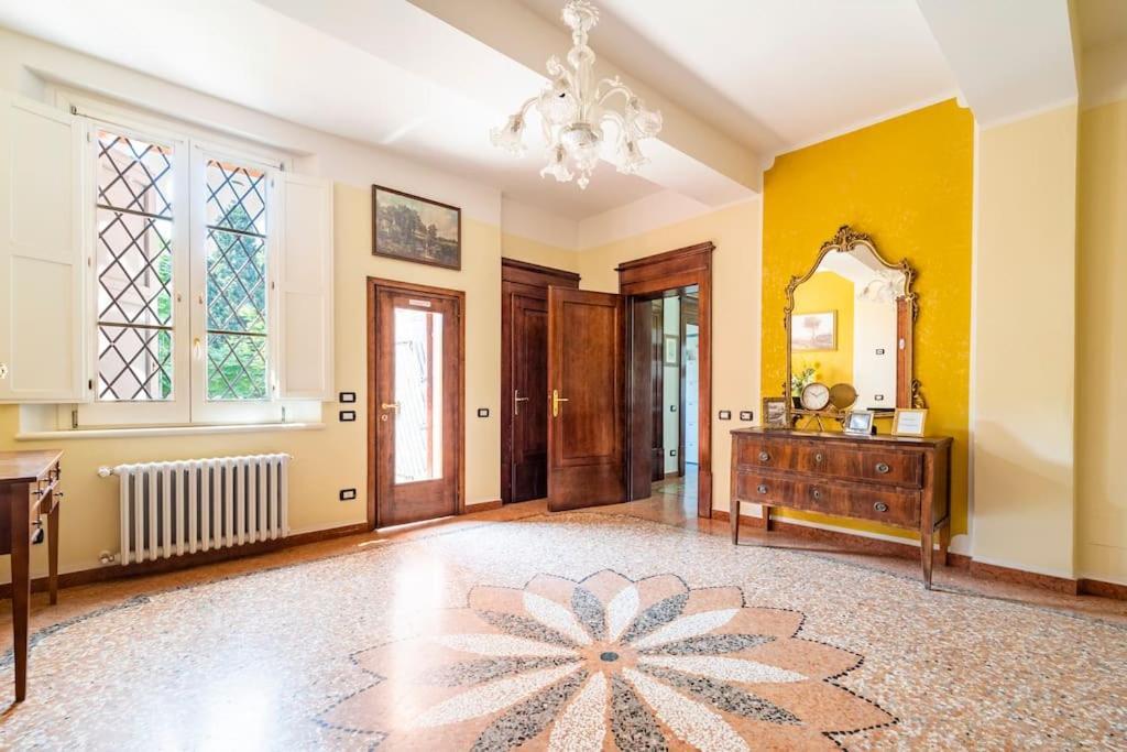 Elegant Apt, Wi-fi And Garden