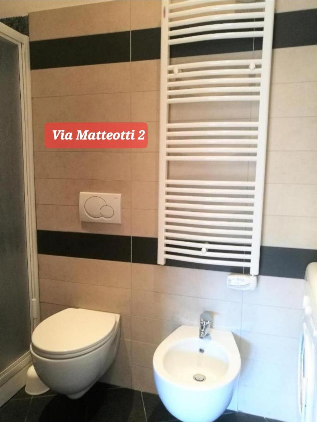 Via Matteotti & Via Carracci Apartment