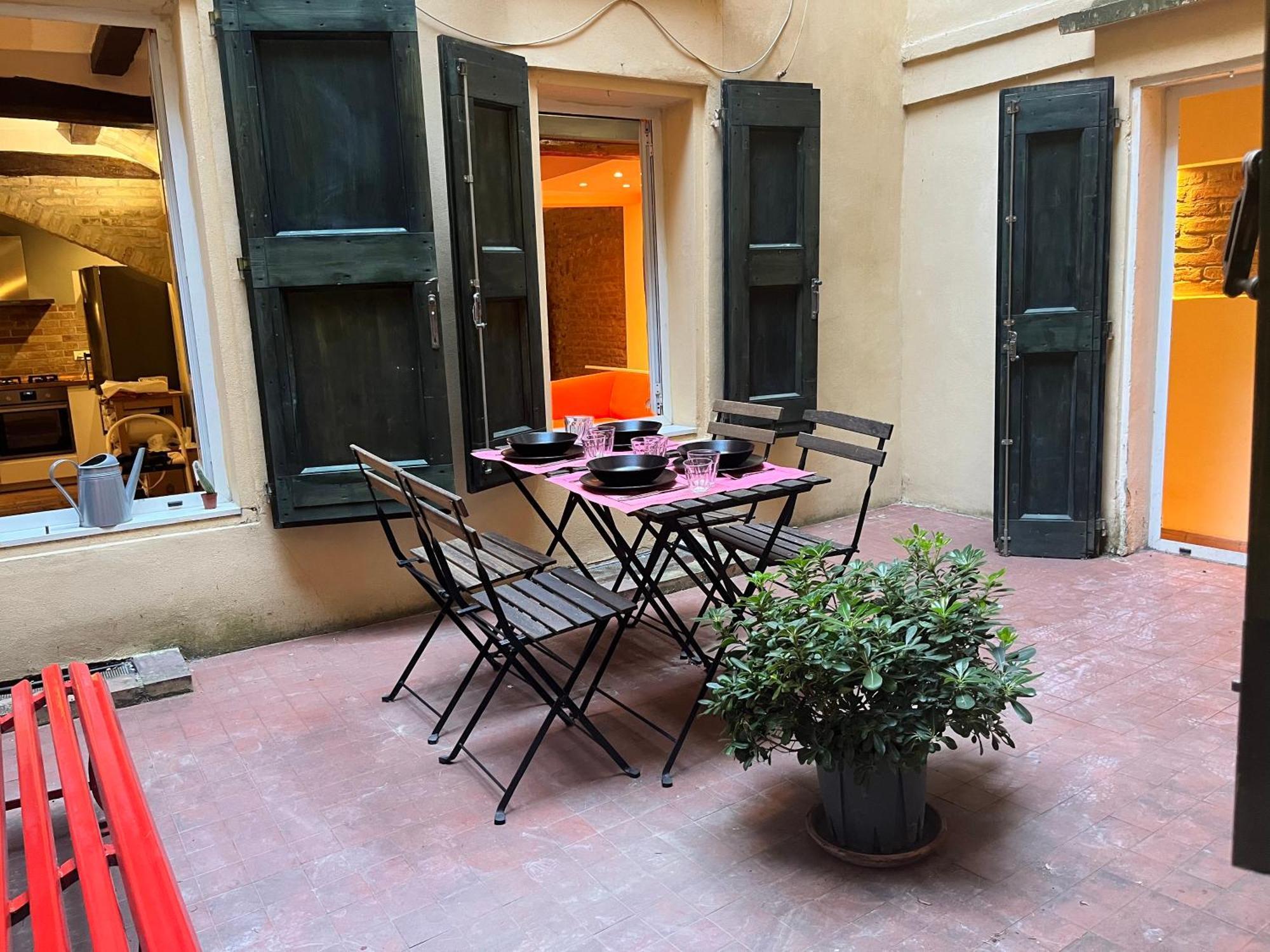 Apartment Le Corti Di Via Fondazza Bologna