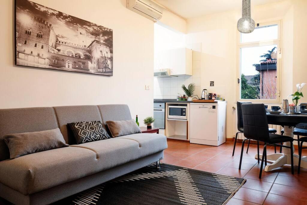 The Attico Chic Urban Free Parking Apartment Bologna