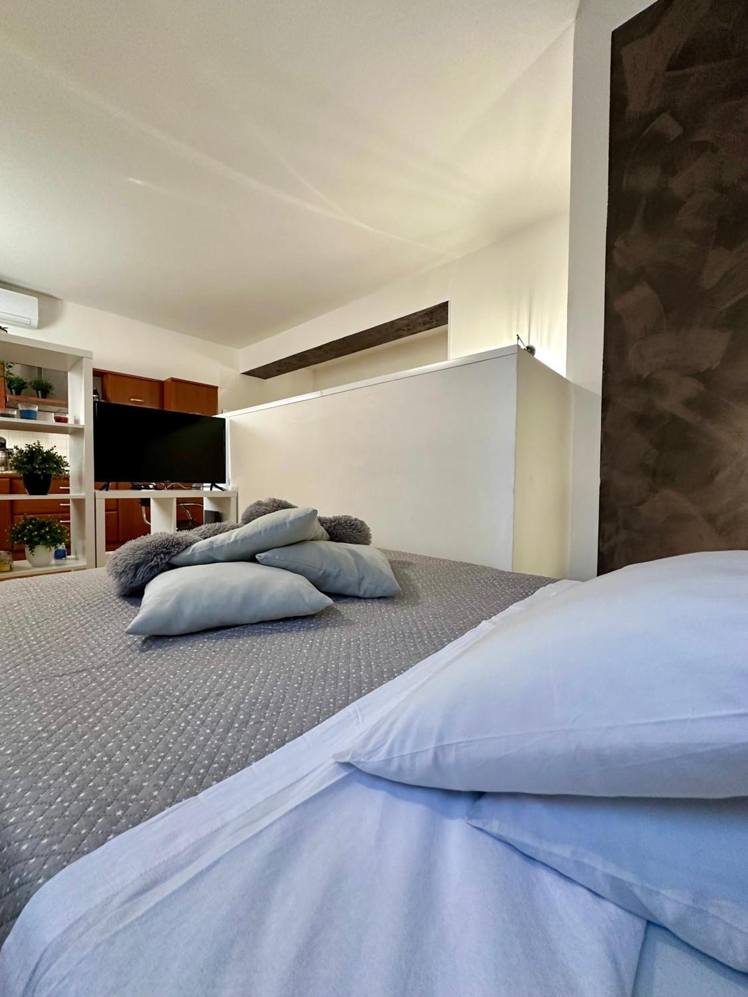 Casavacanzetoffee Apartment Bologna