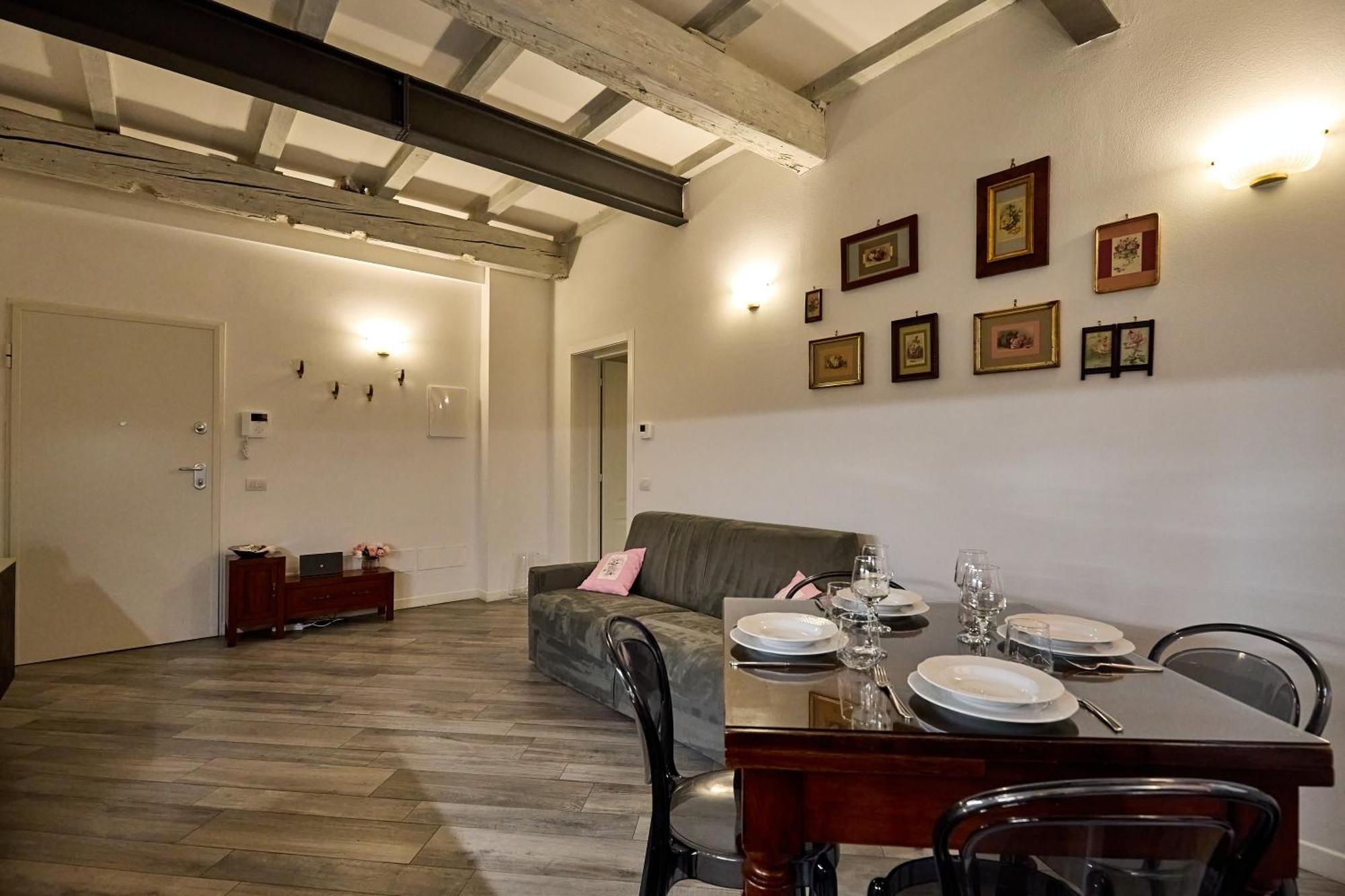 La Torre Lunga -smart Working- 150 M Dalle-from Due Torri-two Towers Bolonha
