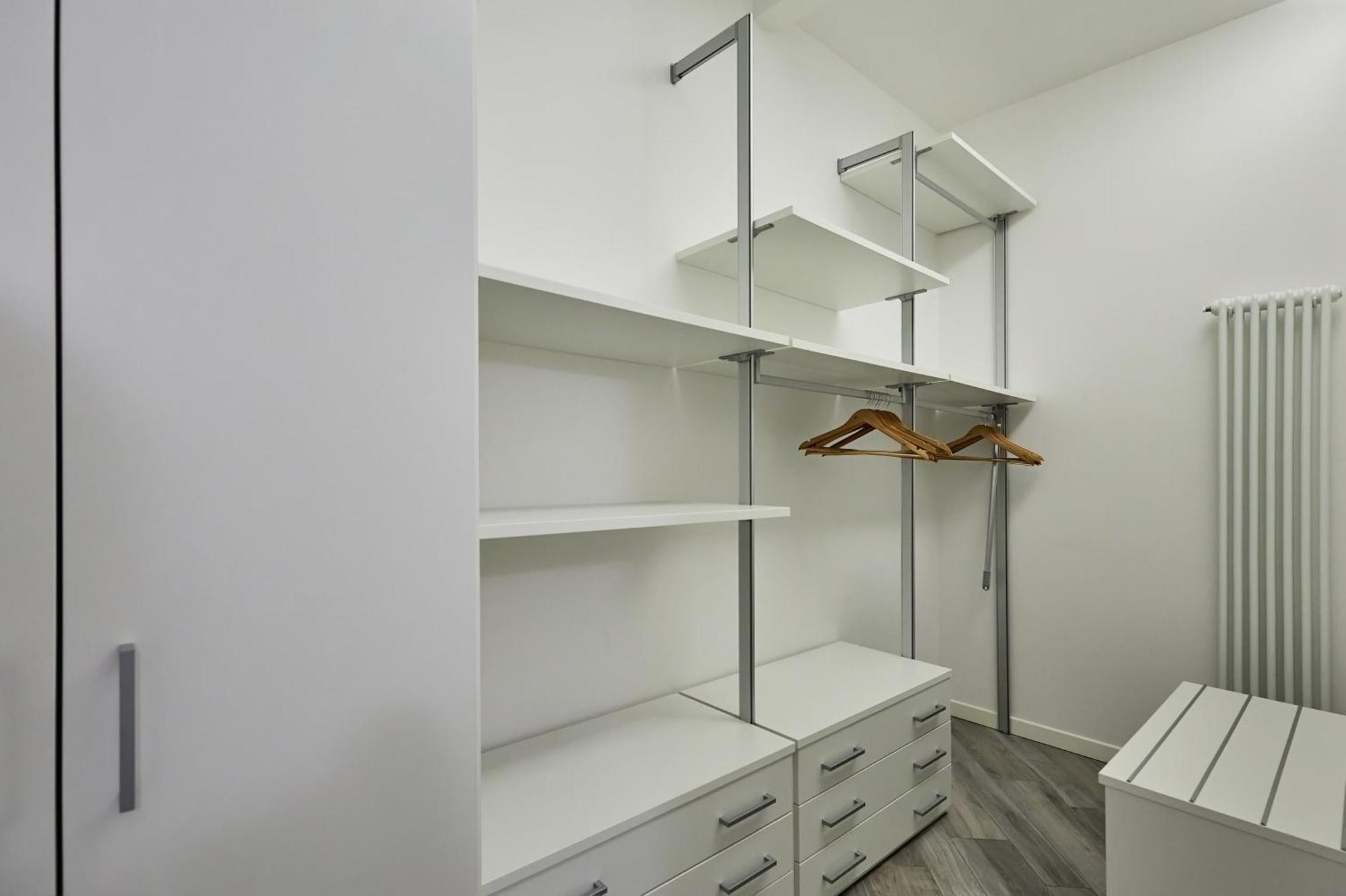Apartment La Torre Lunga -smart Working- 150 M Dalle-from Due Torri-two Towers