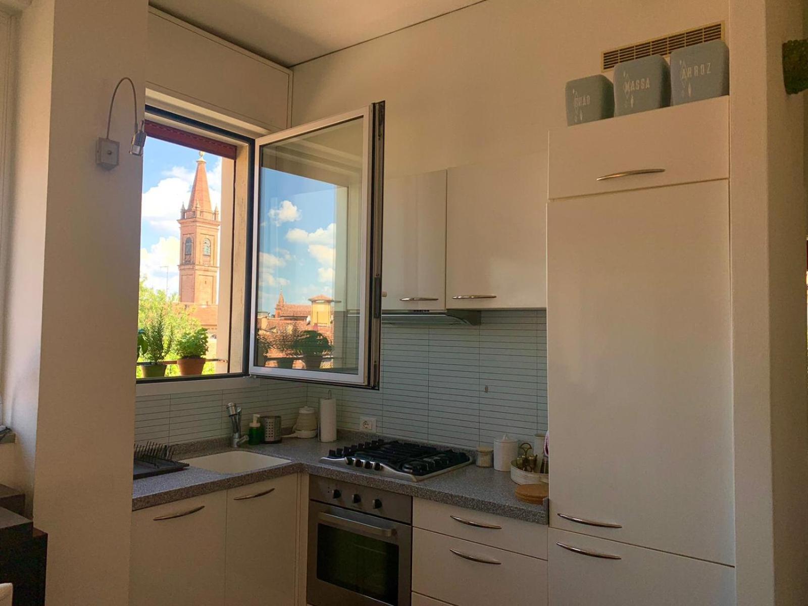 Charming Towers-roofs View Apartment *