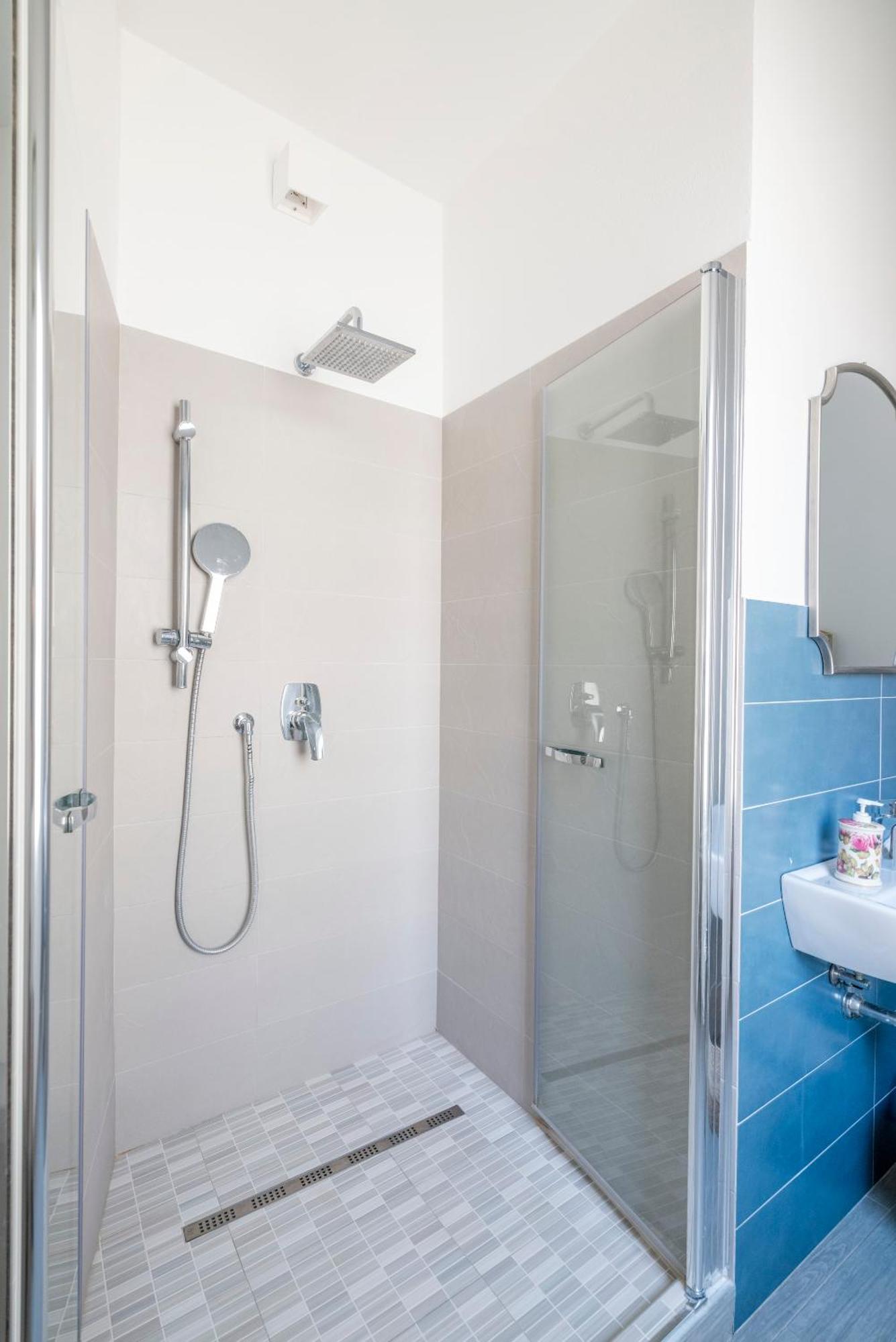 Di Lusso Con Terrazza - Centro Appartement