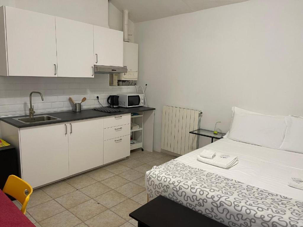 3-tourist House Bologna-mansarda - Self Check-in Apartment Bologna
