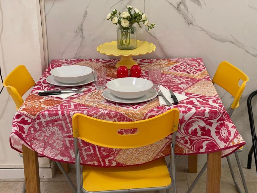 3-tourist House Bologna-mansarda - Self Check-in Apartment *