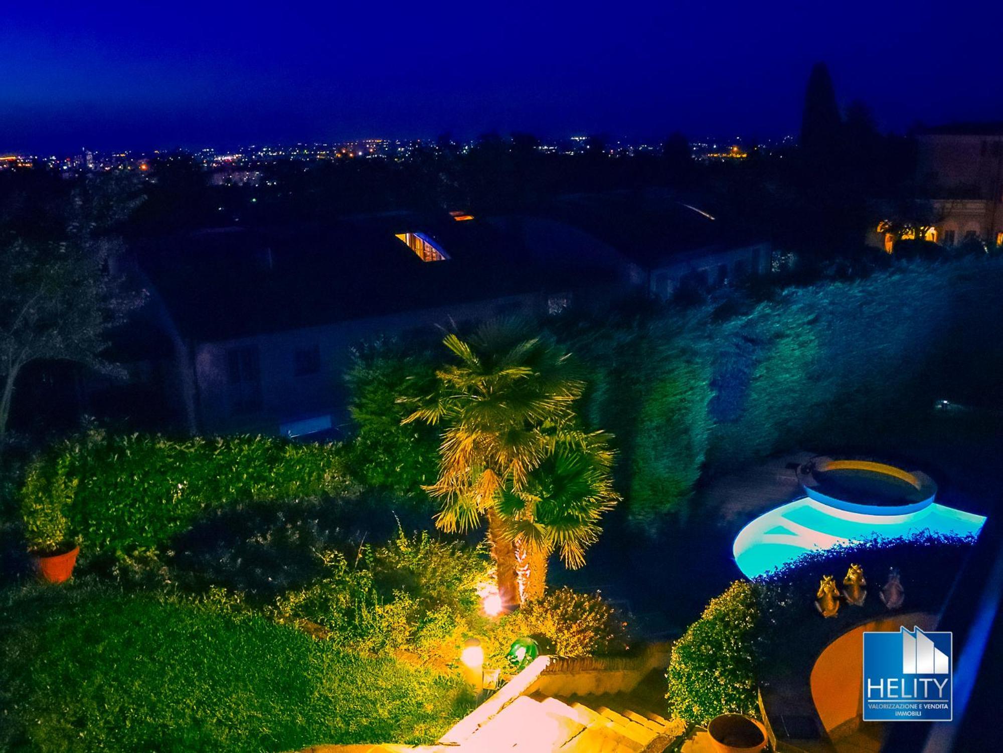 Blissful Havenluxurious With Pool* * * * * Villa Bologna