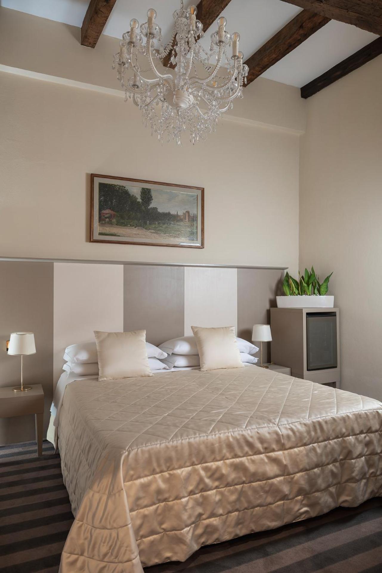 Rossini 1936 Hotel