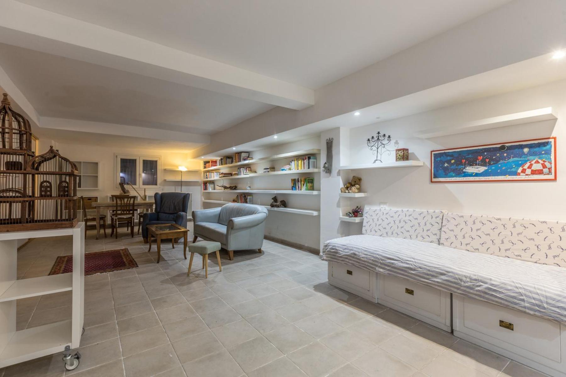 All'ombra Della Luna, By Short Holidays Apartment *