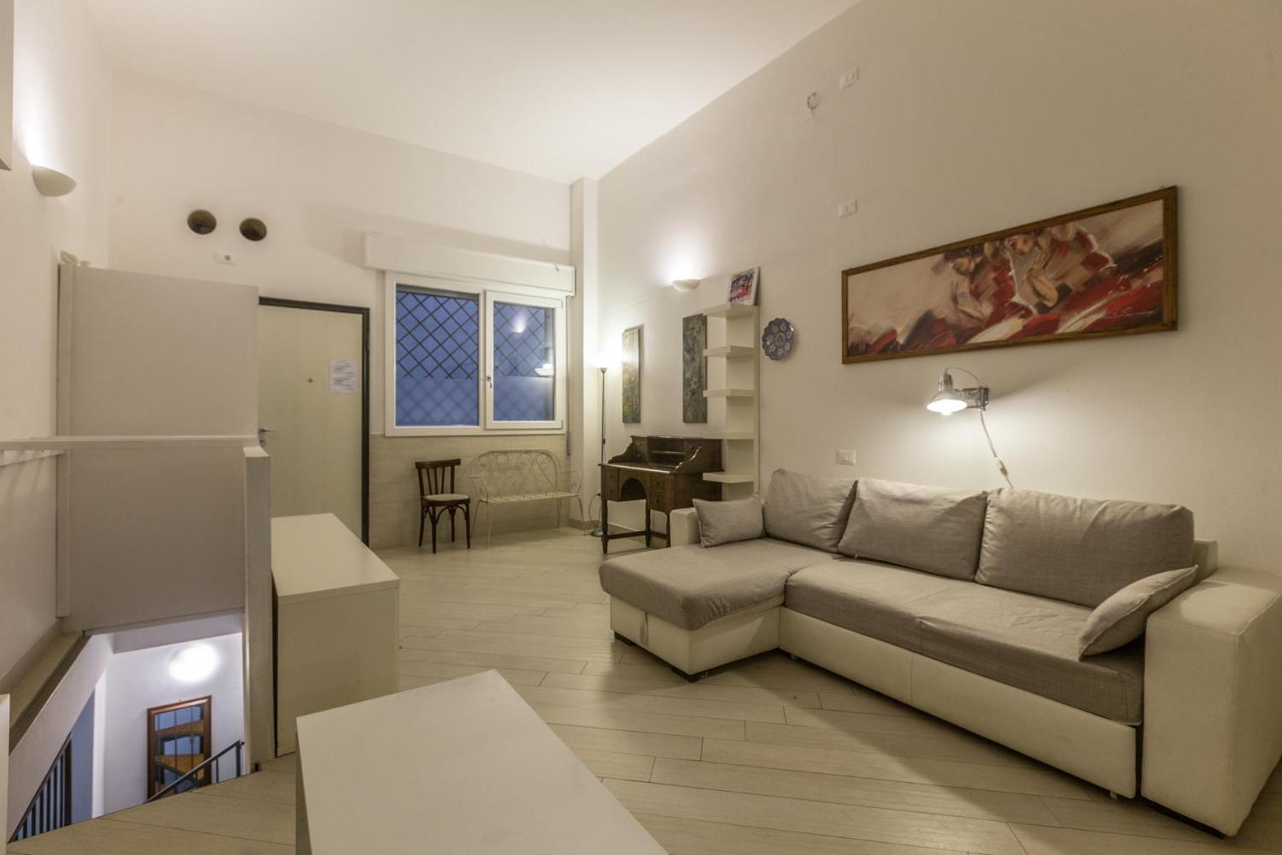 All'ombra Della Luna, By Short Holidays Apartment