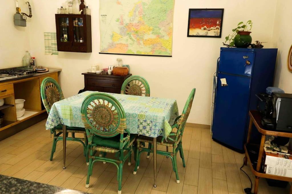 Lovely Flat, Ground Floor Centre Of Bologna! :) Apartamento *