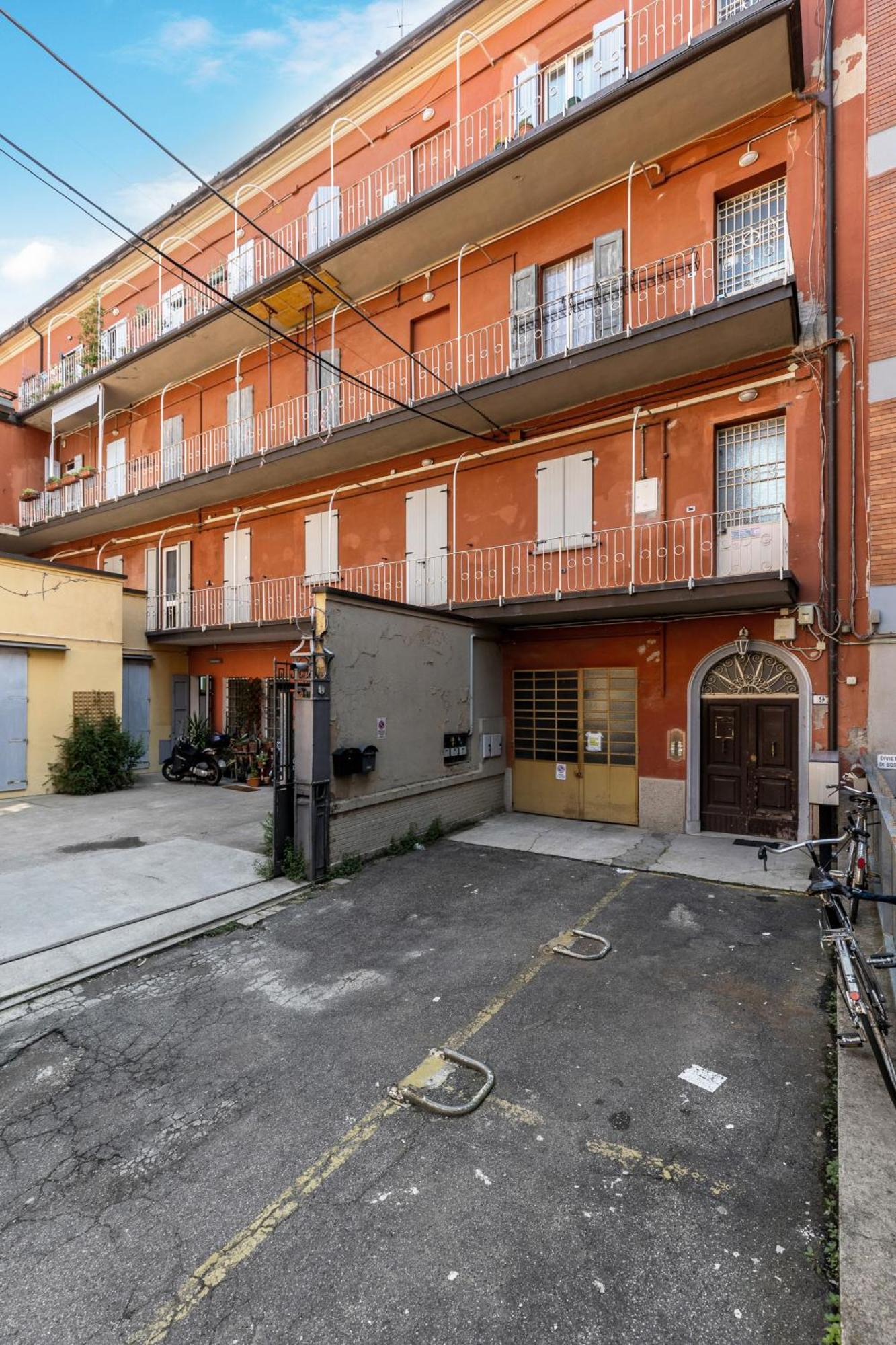Bright With Balcony By Wonderful Italy * Bologna