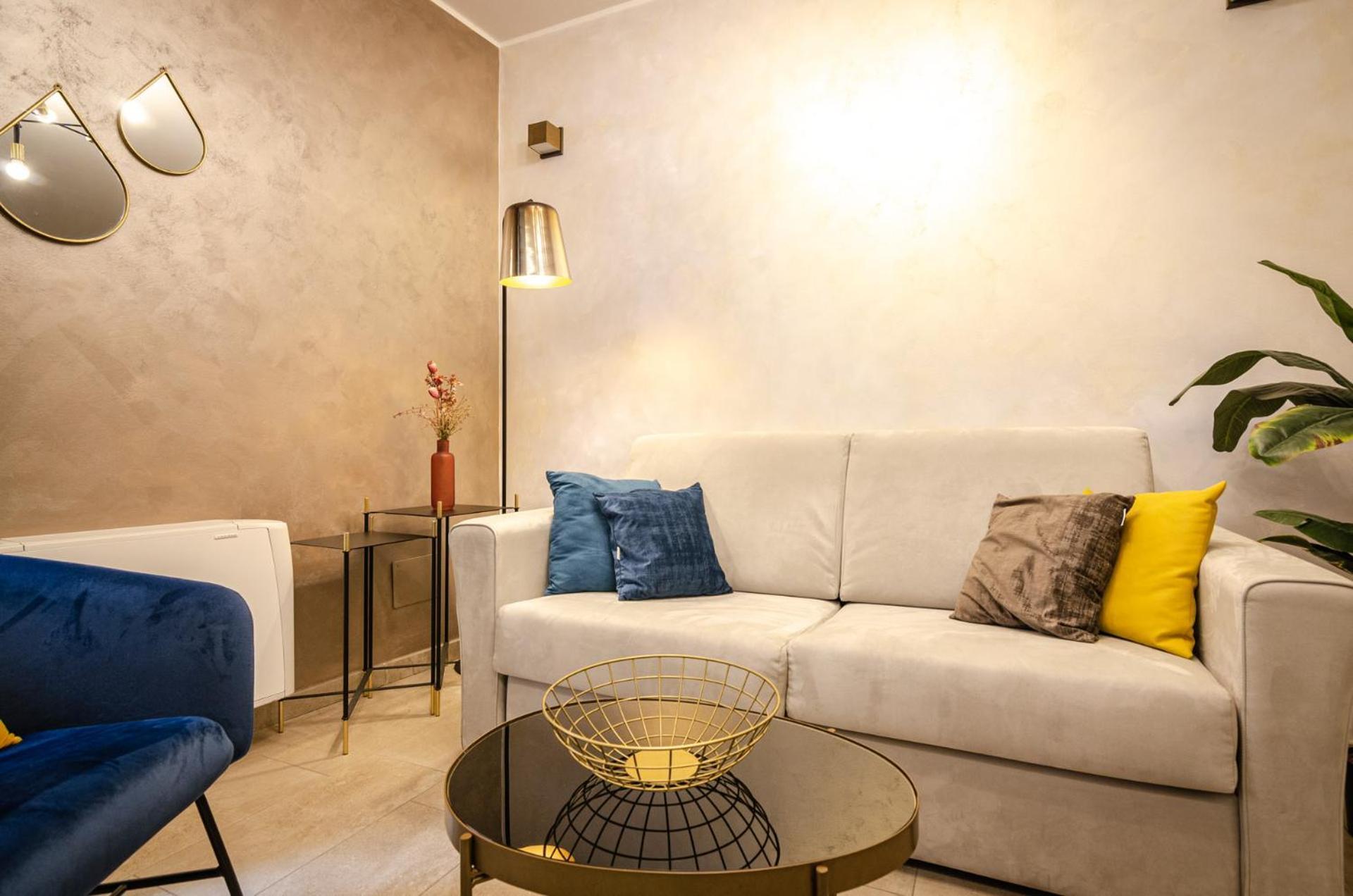 Goito Luxury Apartment, In The Historical Center Apartamento Bolonha