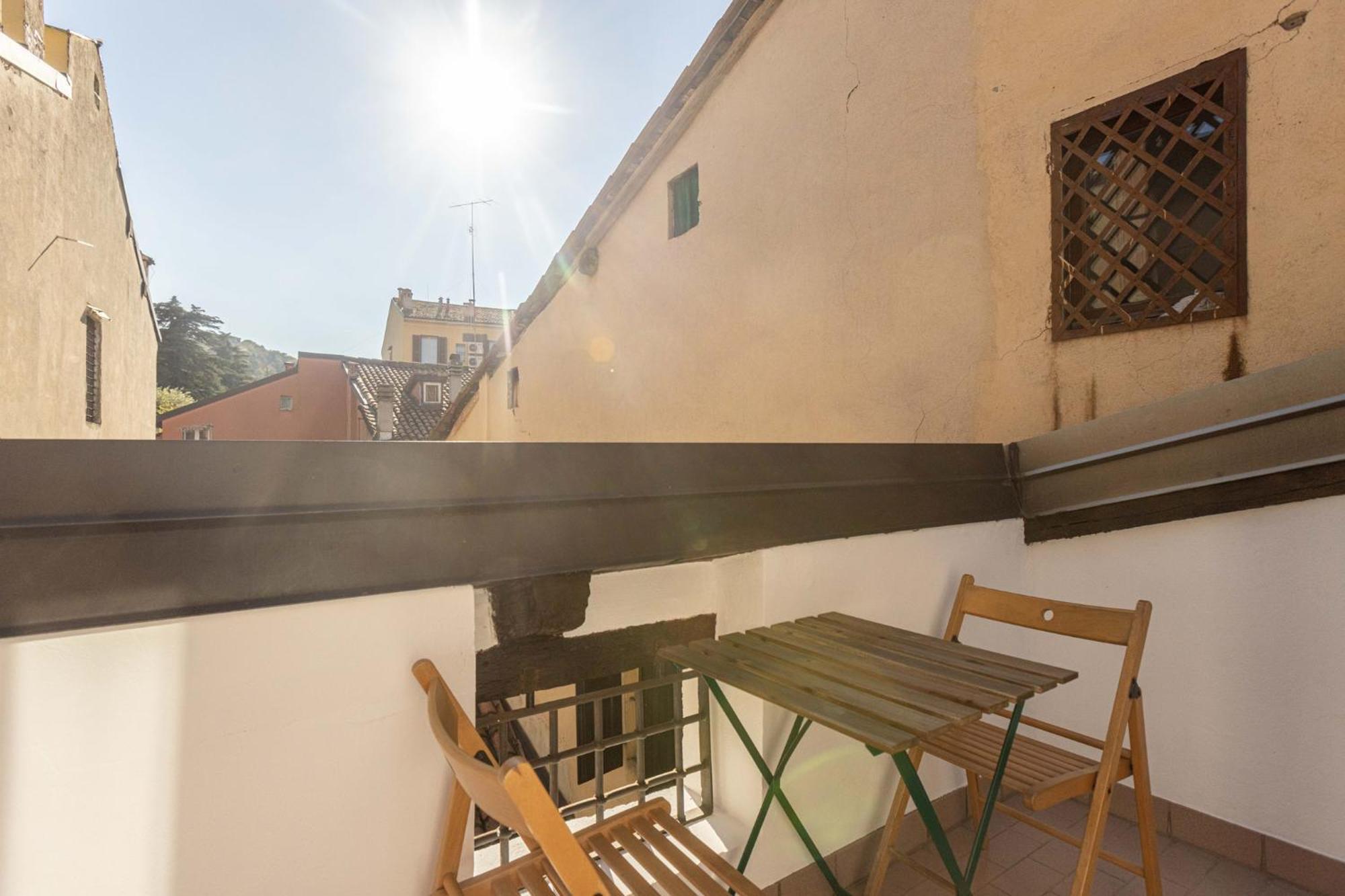 Beautiful Penthouse In Center With Balcony * Bologna